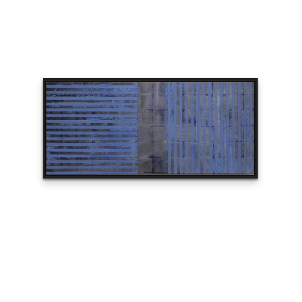 Blaue blaue Linien gefaltetes, rechteckiges Kunstwerk auf Leinwand in Blau (Abstrakt), Painting, von Jean Wolff