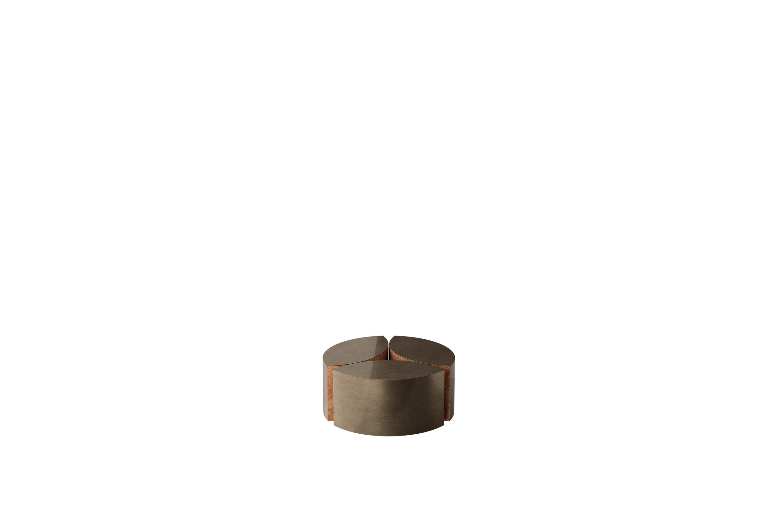 Italian Jeanjean Chestnut Burl Side Table by Ultramobili For Sale
