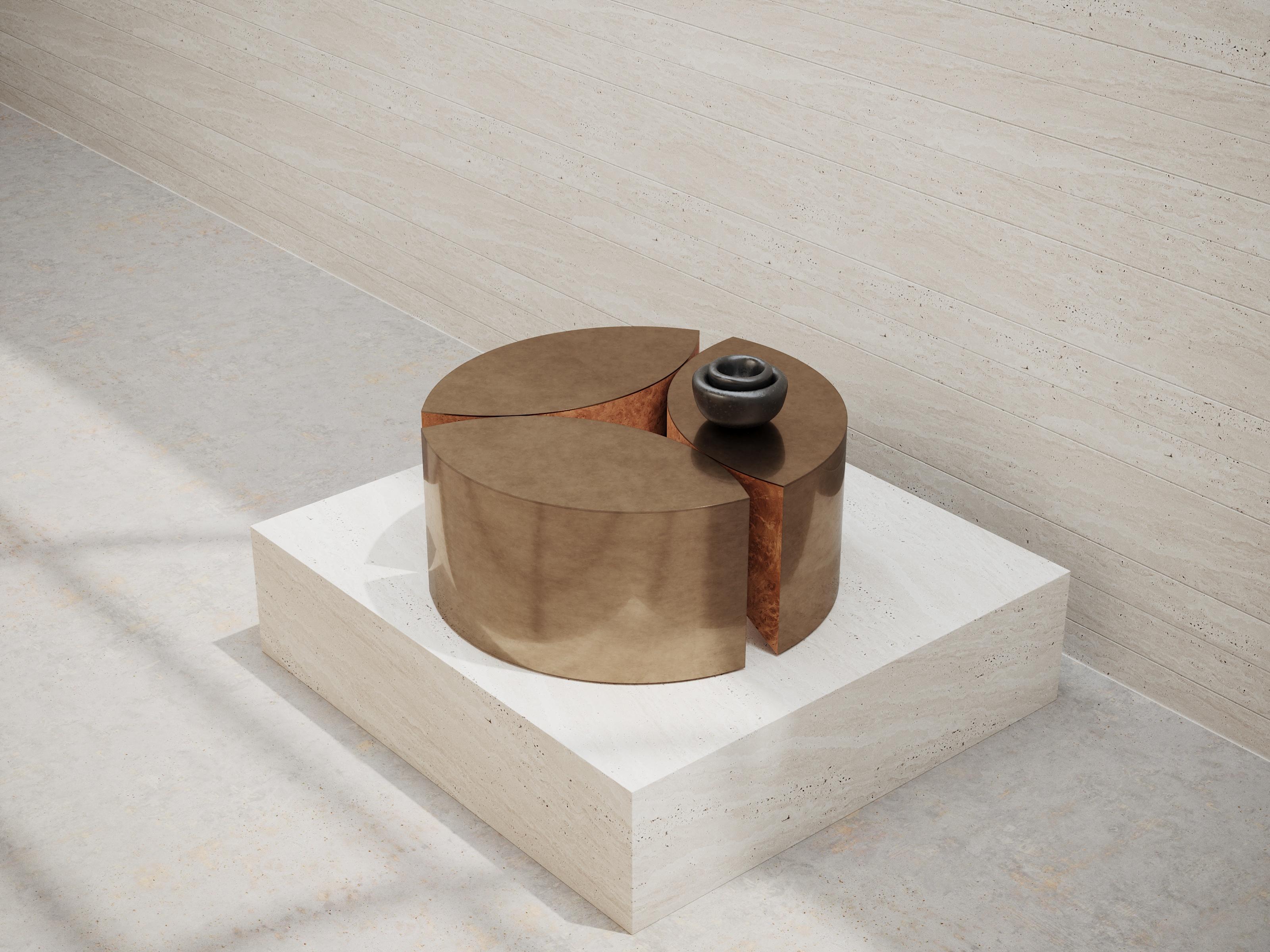 Jeanjean Chestnut Burl Side Table by Ultramobili In New Condition For Sale In Geneve, CH