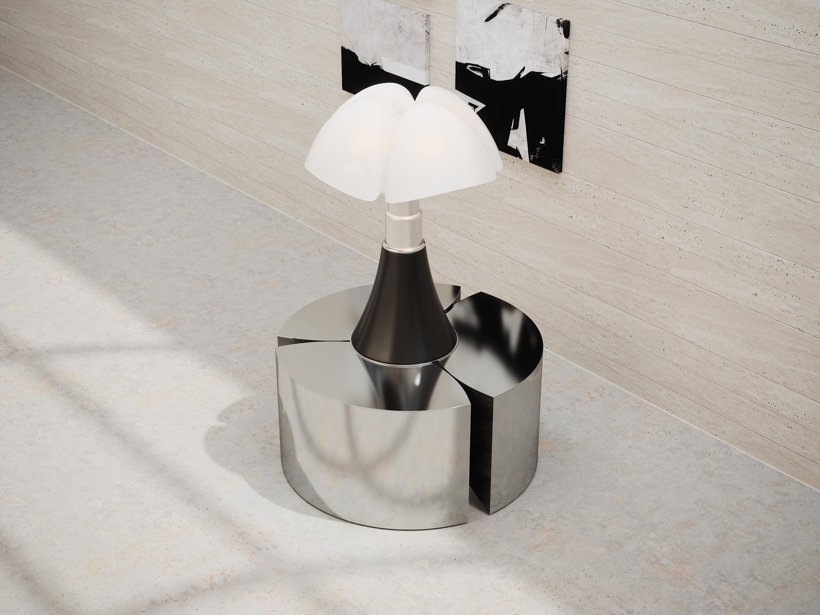 Jeanjean Polished Steel and Black Oak Side Table by Ultramobili In New Condition For Sale In Geneve, CH