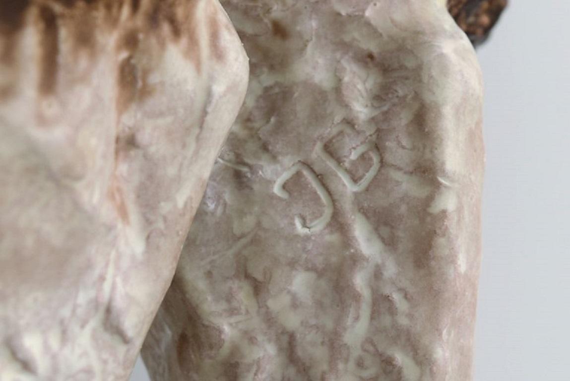Sculpture Colossal en céramique émaillée de Jeanne Grut pour Aluminia, veau de bœuf de muguet en vente 1