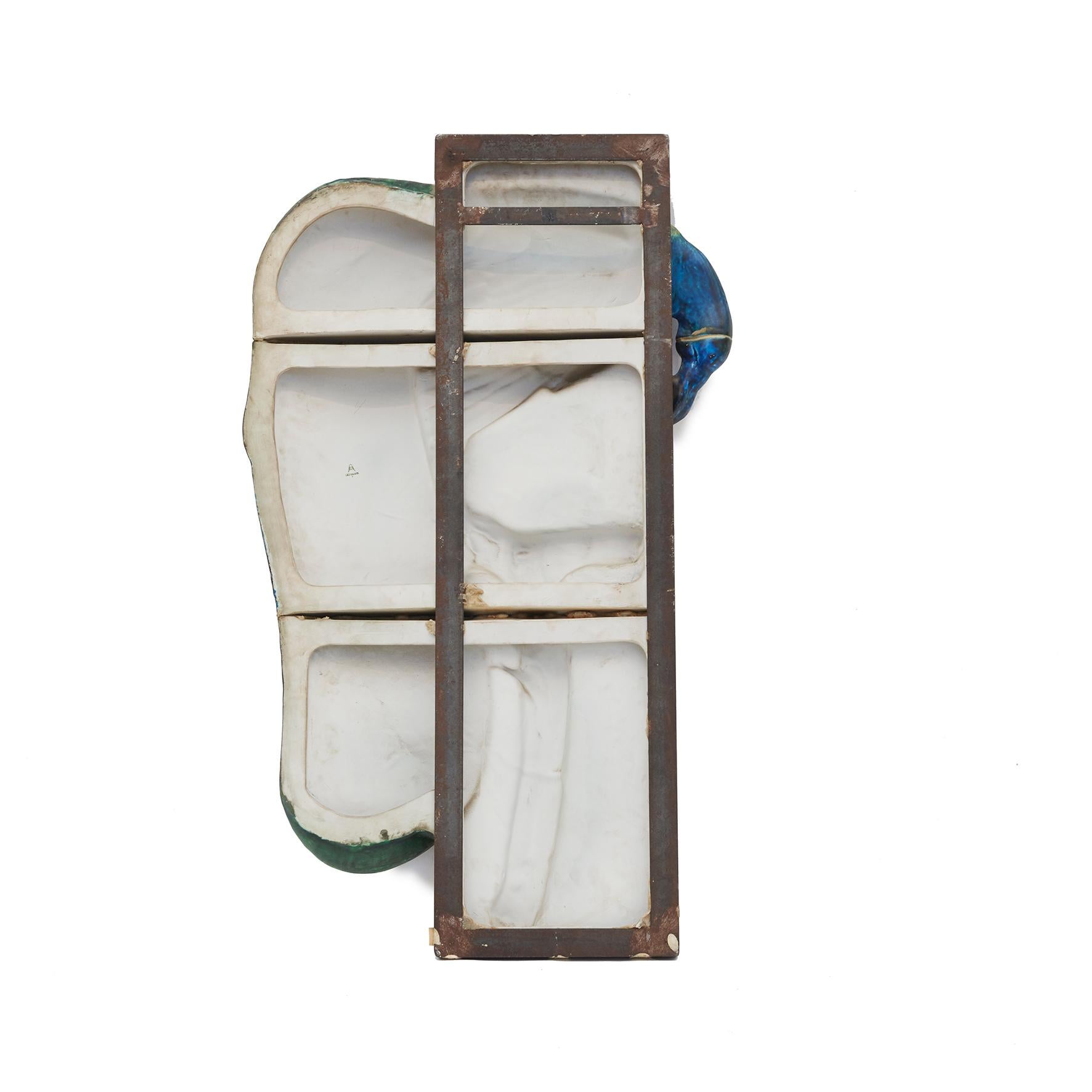 Jeanne Grut. Relieve de pared en loza de pavo real Gres en venta