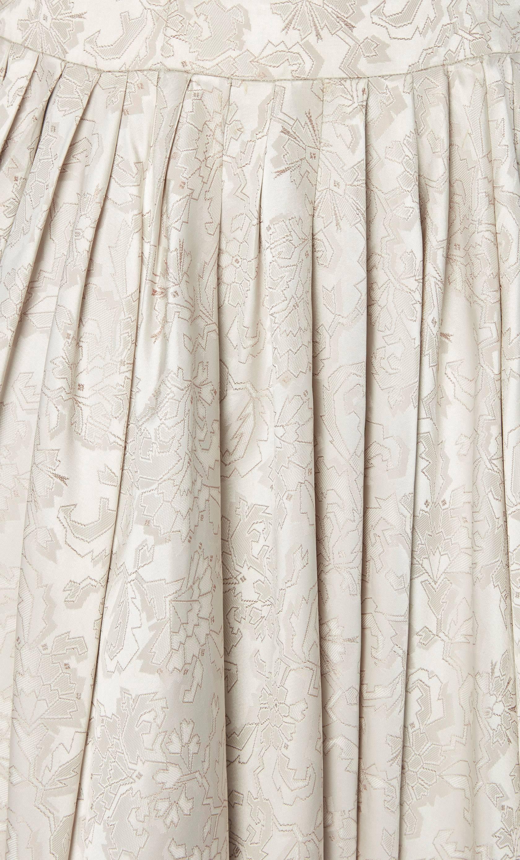 Jeanne Lanvin haute couture silver gown, Spring/Summer 1948 In Excellent Condition For Sale In London, GB