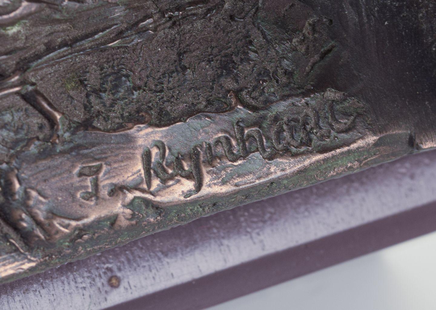 Jeanne Patricia Rynhart, scultrice irlandese. Fermalibri in bronzo con teste di cavallo in vendita 3