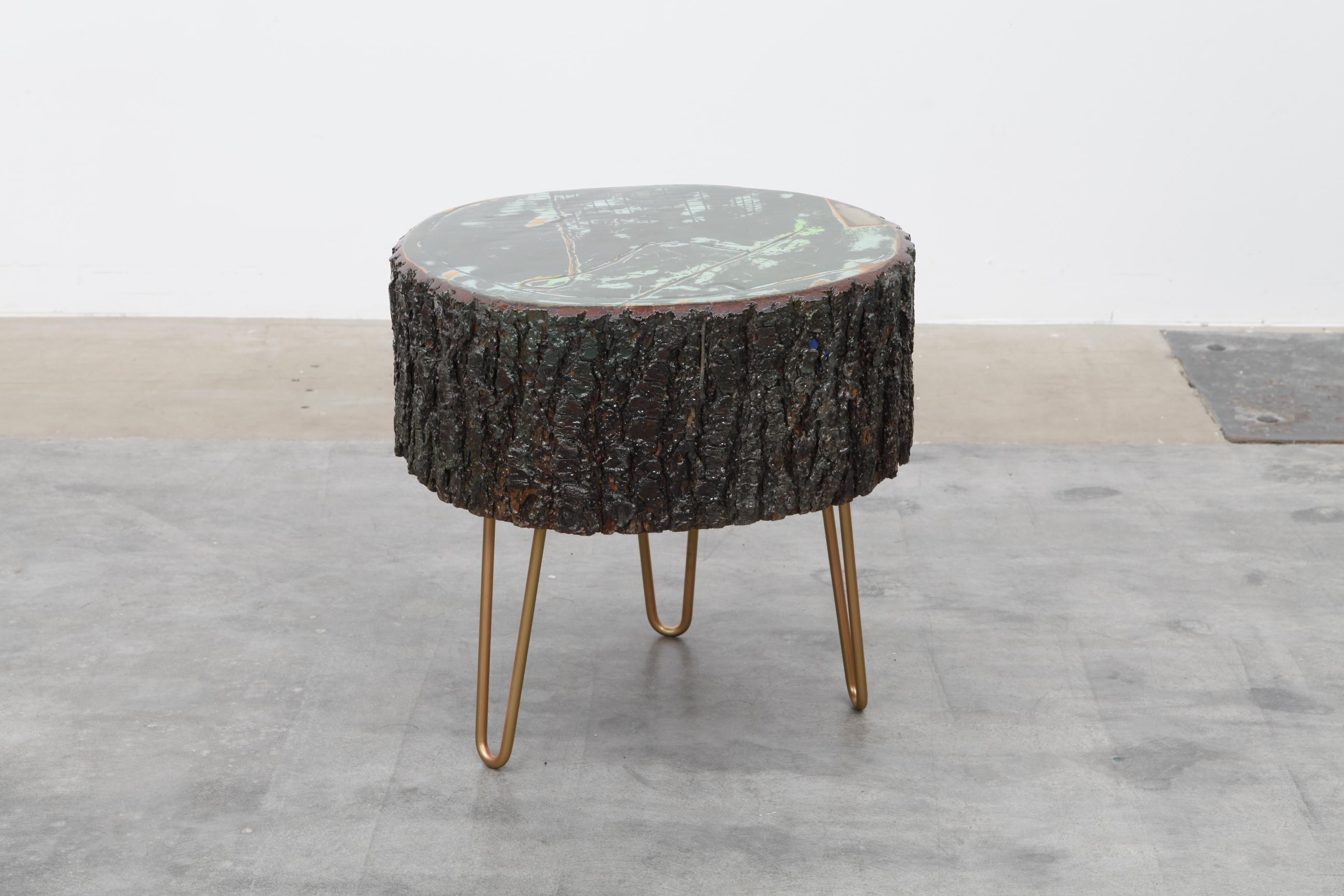 Jeanneret Was Here Side Table by Markus Friedrich Staab
One of a Kind
Dimensions: D 52 x H 53 cm.
Materials: Brass, wood.

Tree trunk/oak, brass legs, hand-painted and multi-lacquered.

Markus Friedrich Staab
Furniture has always surrounded us.