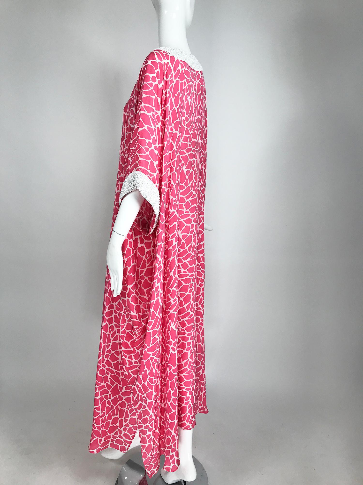 Jeannie McQueeny Pink & White Silk Heavily Beaded Caftan Laced Front Tassel Ties 1