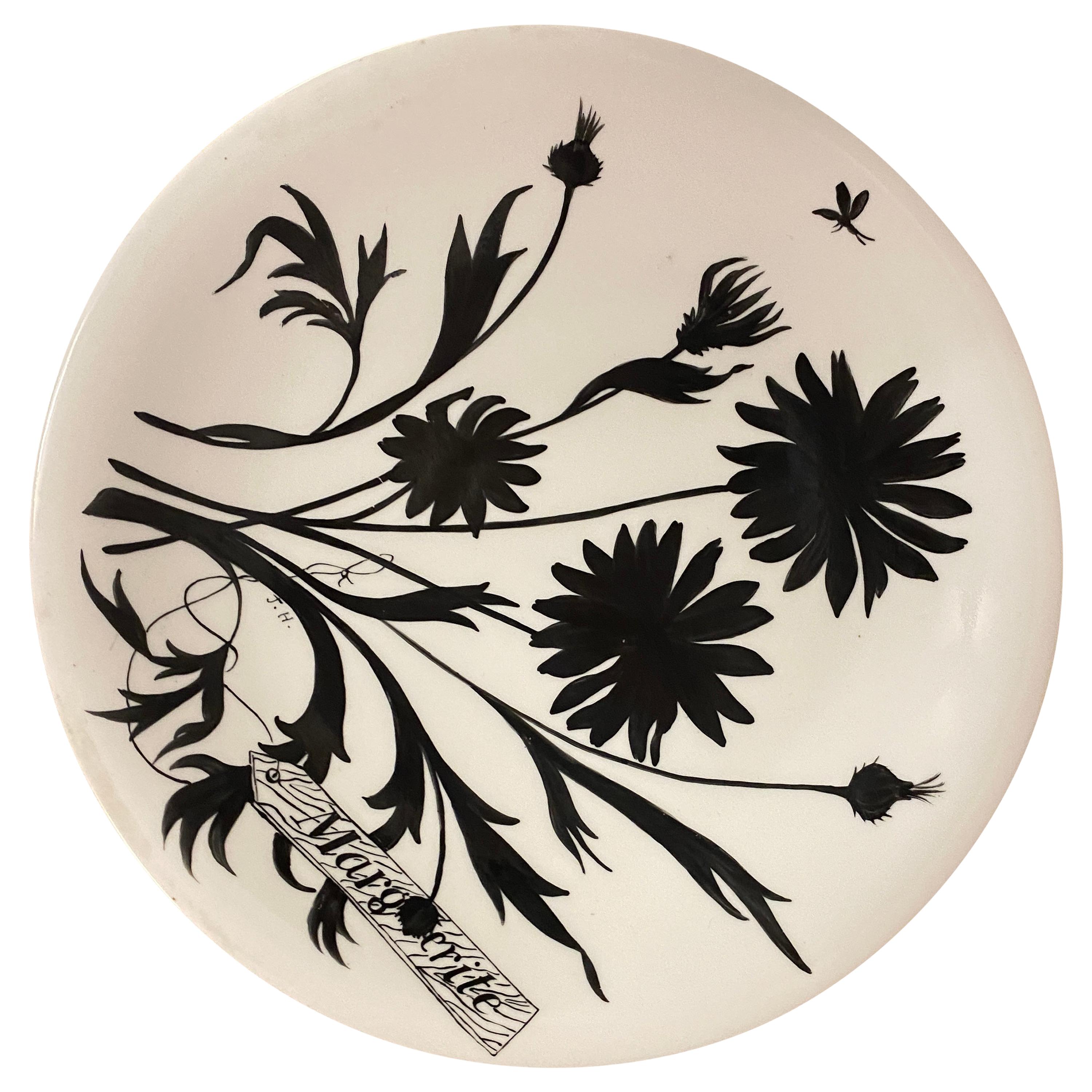 Jeannine Hétreau, Plate Decorated with Stylized Marguerite, for Primavera For Sale