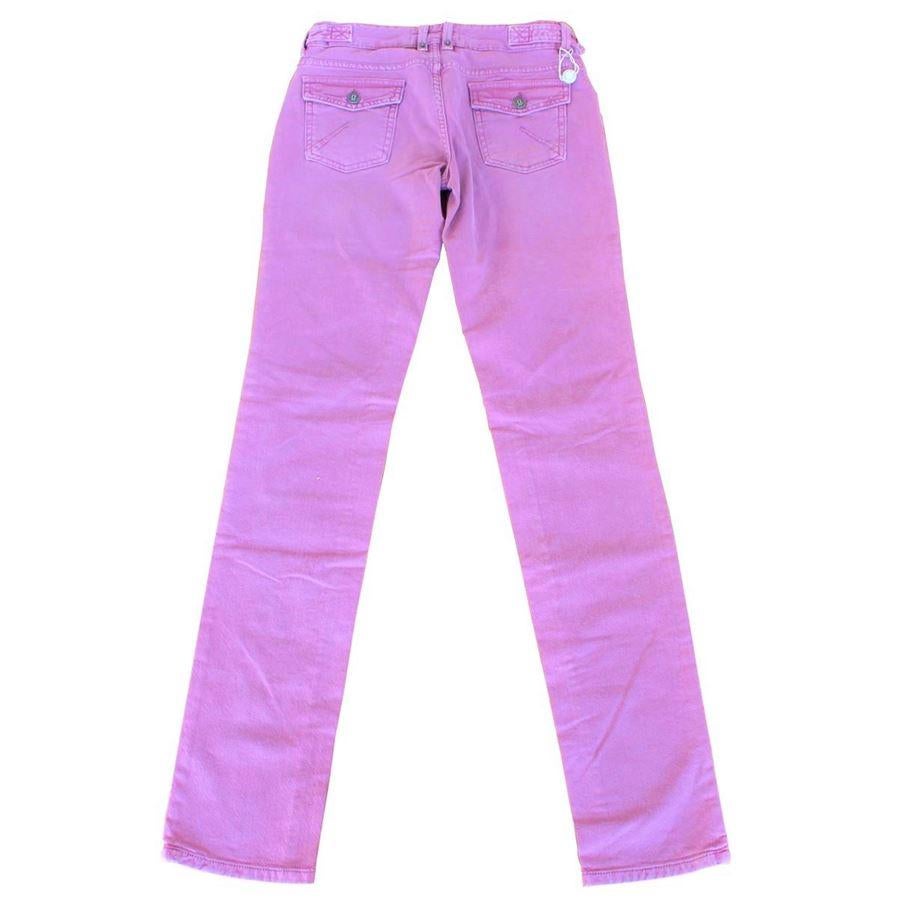 Cotton Antique rose/fuchsia color Five pockets Length cm 108 (425 inches) Waist cm 37 (145 inches) Original price euro euro 23270
