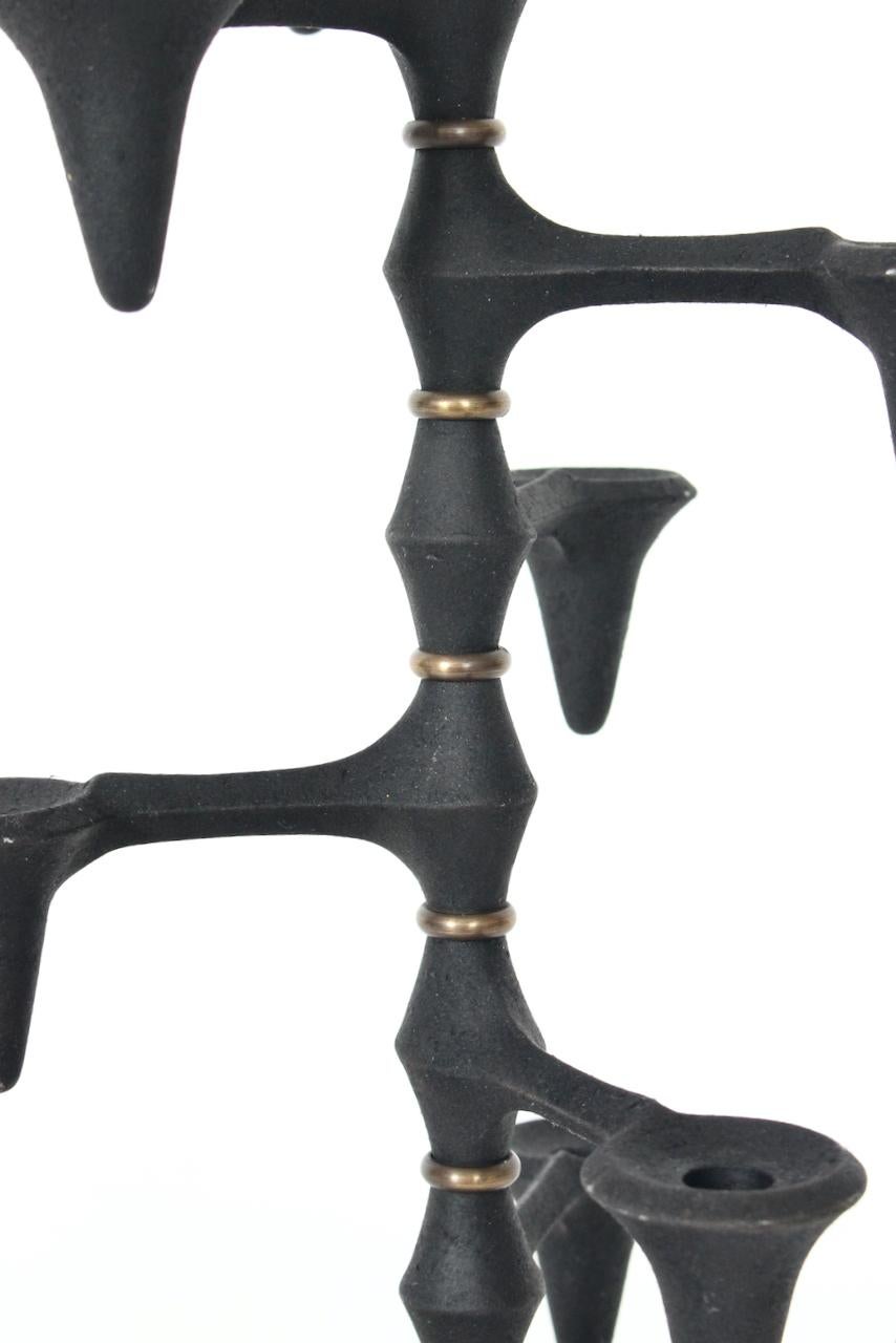 Jeans Quistgaard per Dansk Candelabro girevole in ferro nero e ottone, anni '60 in vendita 4