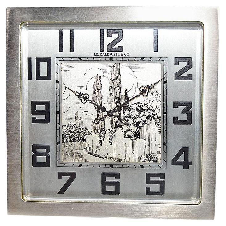 J.E.Caldwell & Co. Horloge de bureau Art Déco circa 1930 avec cadran gravé