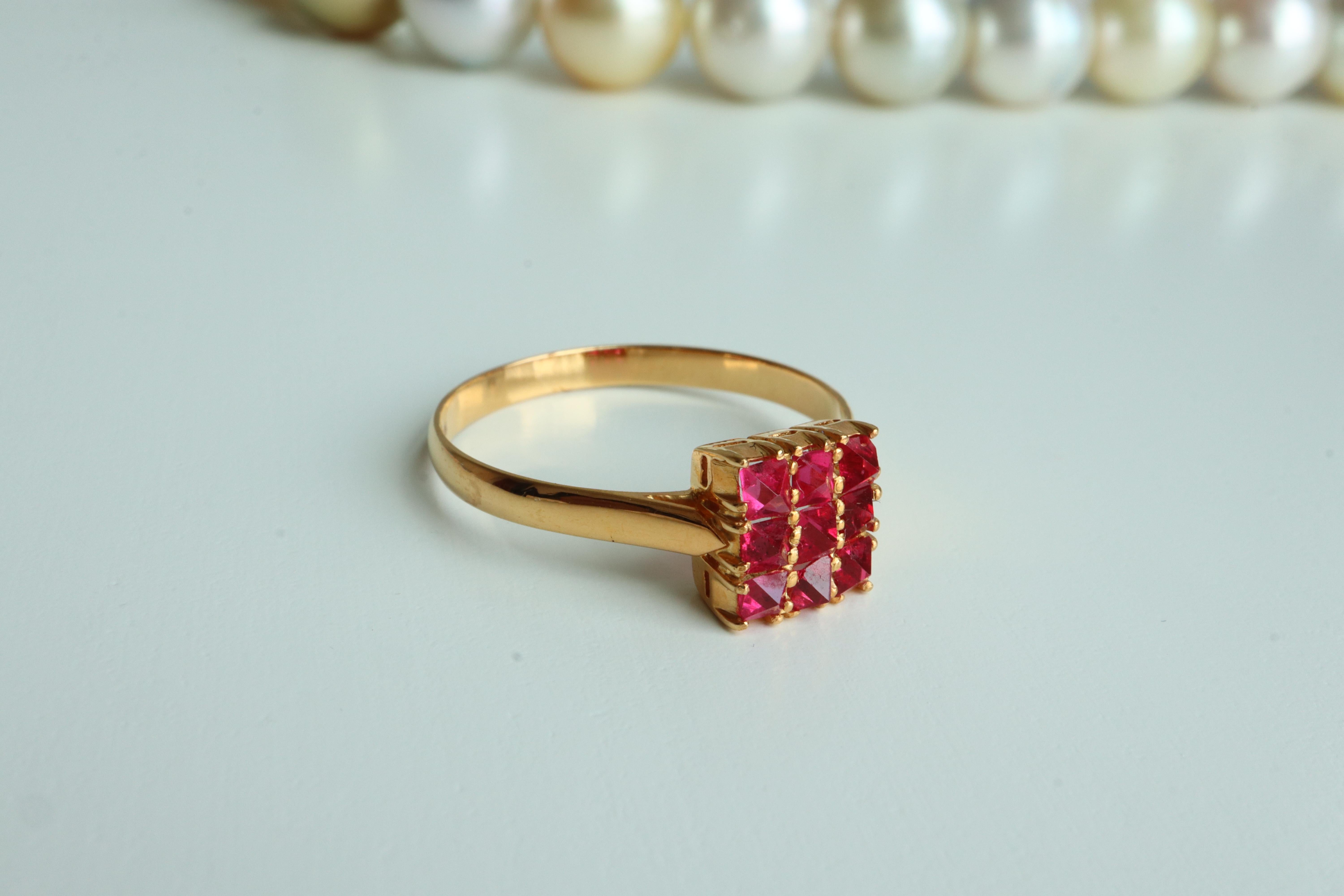 Art Deco Jedi Angel Cut Spinel Ring in 18k Solid Gold For Sale