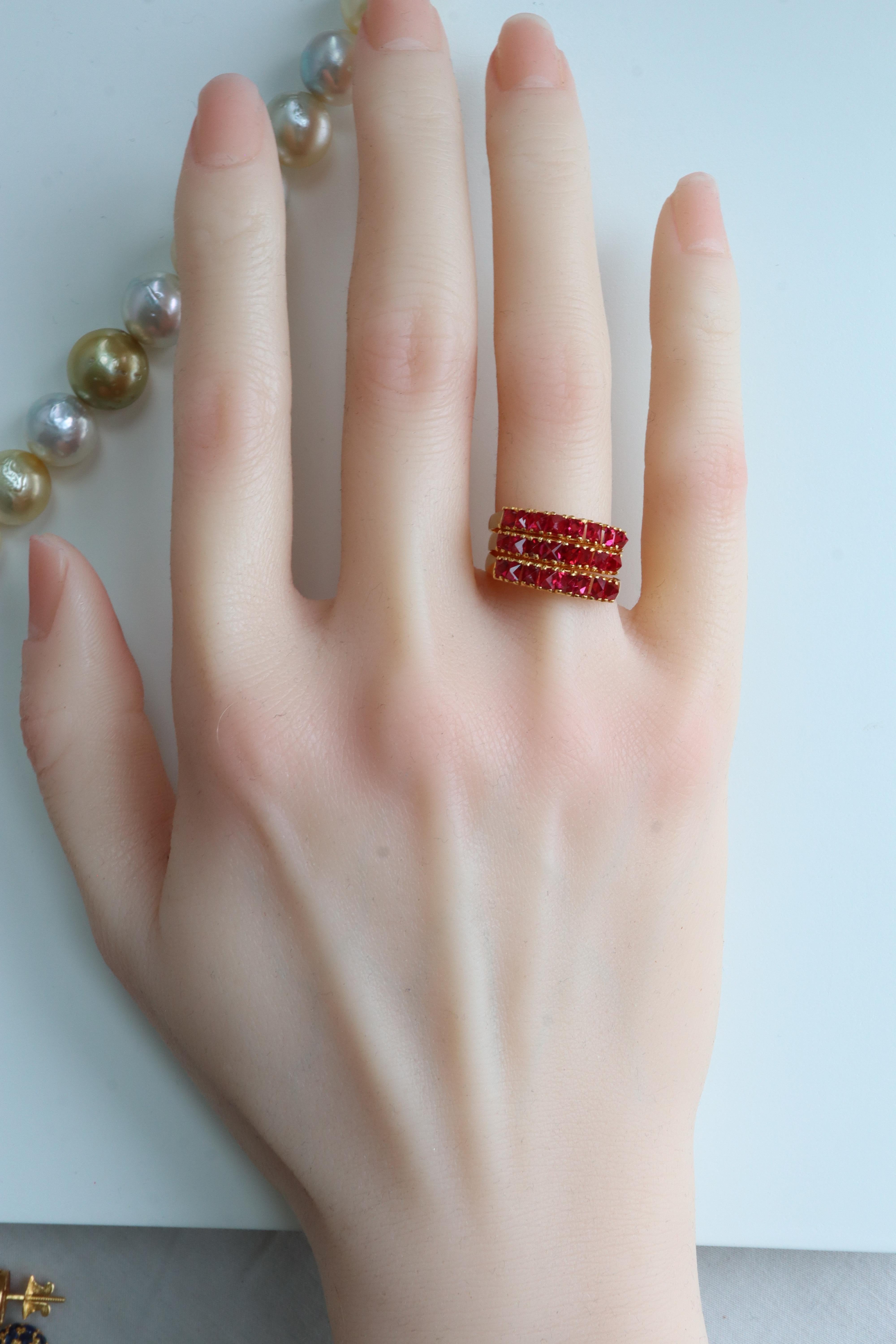 Anillo Jedi de espinela talla ángel en oro macizo de 18 quilates Corte octogonal en venta