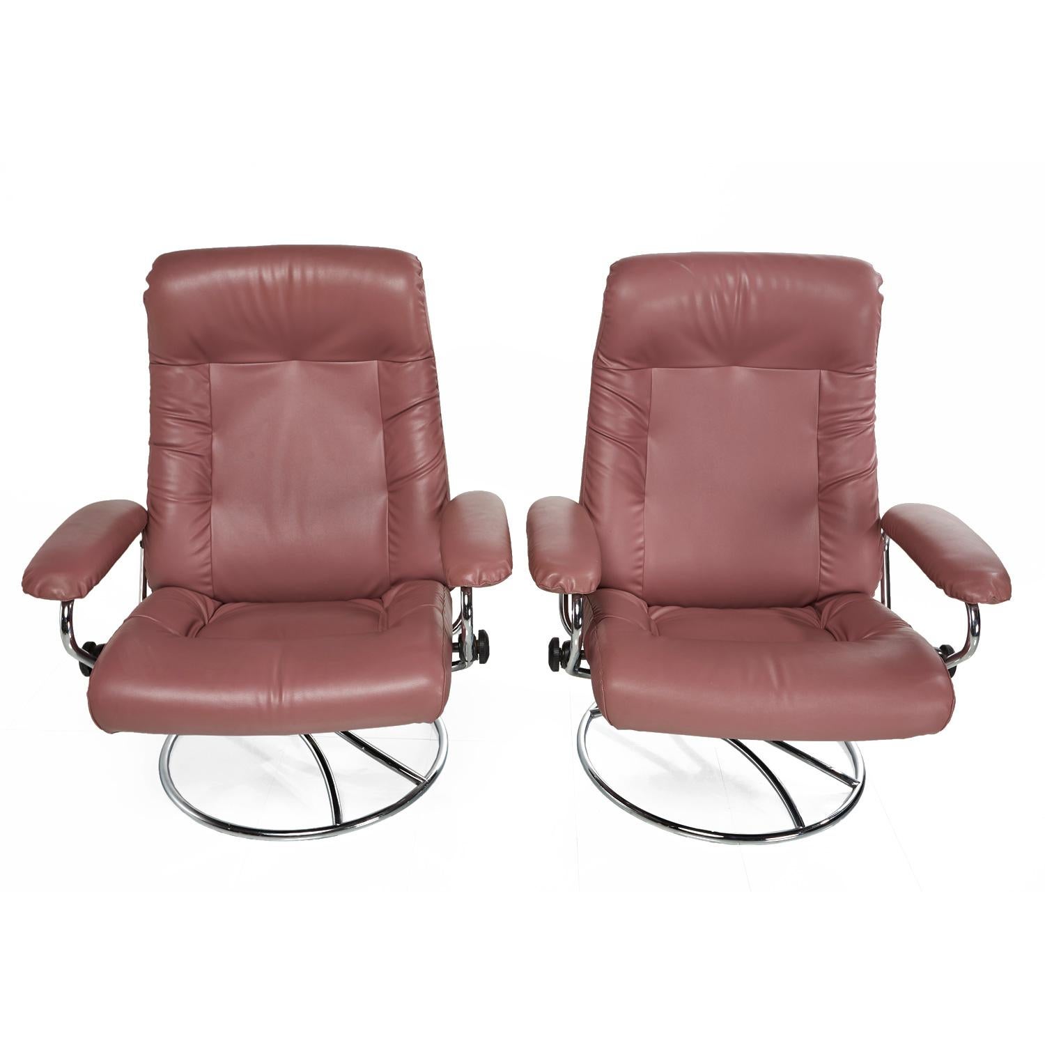 Mid-Century Modern J.E.Ekornes Stressless Recliner Swivel Rose Leather Lounge Chairs and Ottoman