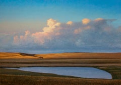 Estanque Ganadero Cerca de Fairplay, CO - Paisaje Sereno Nubes Besadas por el Sol y Estanque