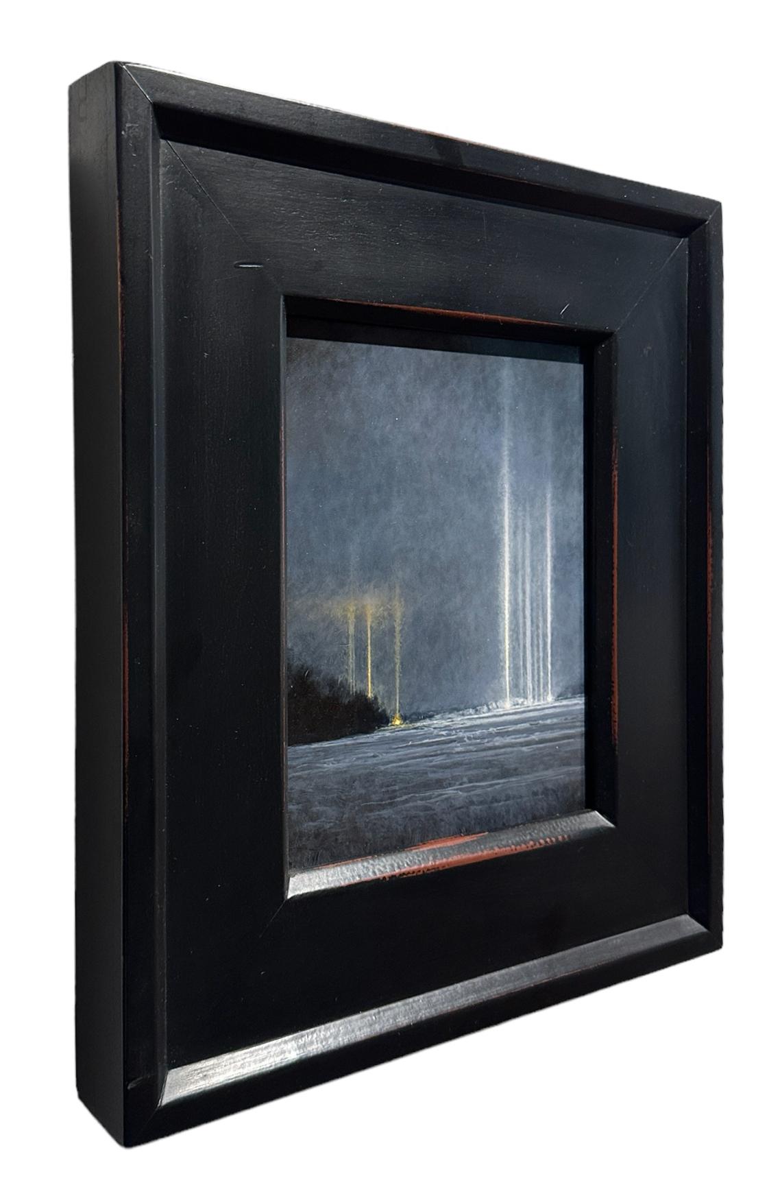 Light Pillars - Atmospheric Optical Phenomenon, gerahmtes Ölgemälde (Zeitgenössisch), Painting, von Jeff Aeling