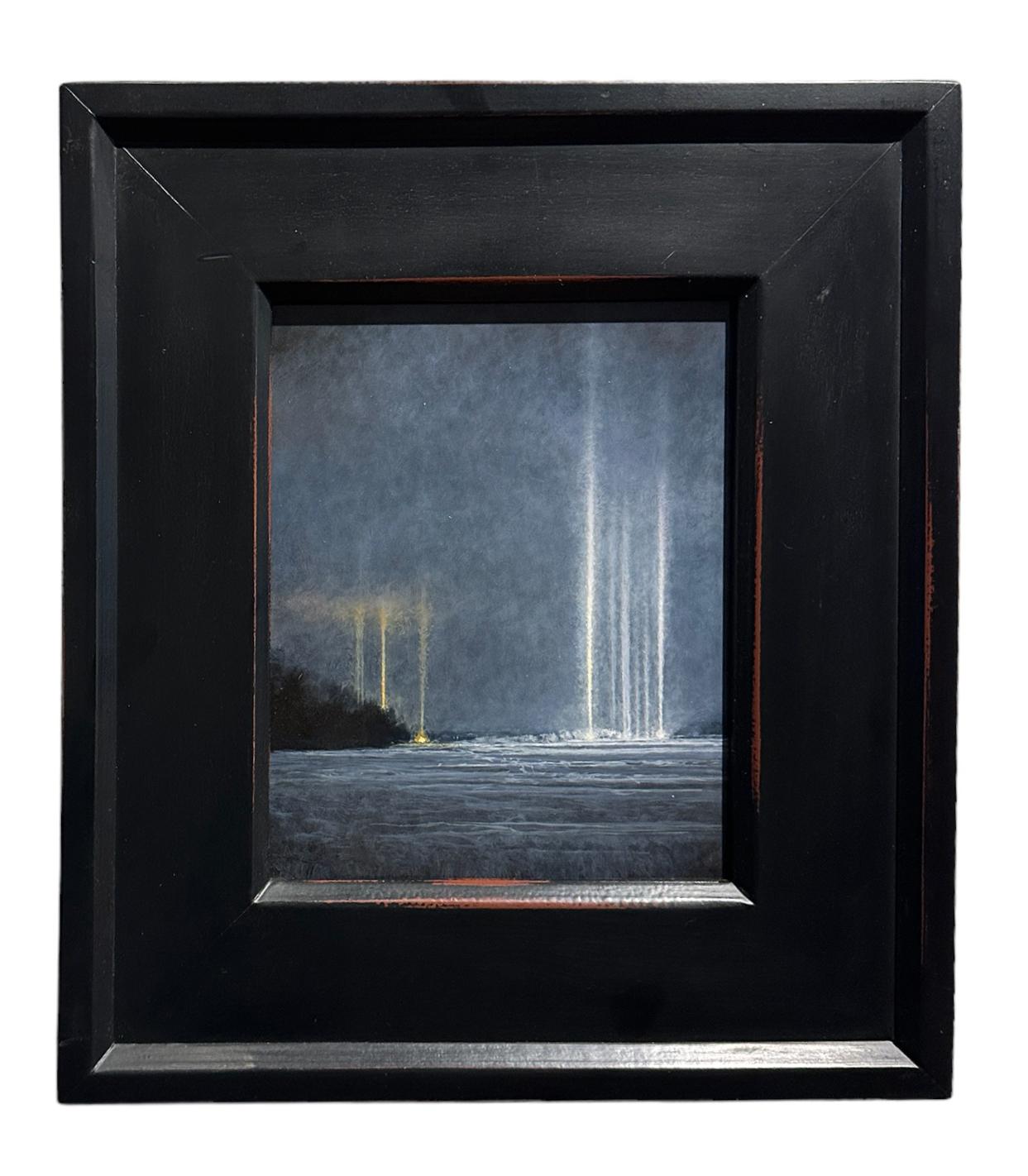 Light Pillars - Atmospheric Optical Phenomenon, gerahmtes Ölgemälde – Painting von Jeff Aeling