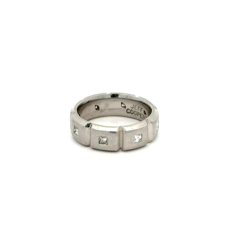Jeff Cooper Designer Princess Cut Diamond Platinum Eternity Band Ring In Excellent Condition For Sale In Montreal, QC