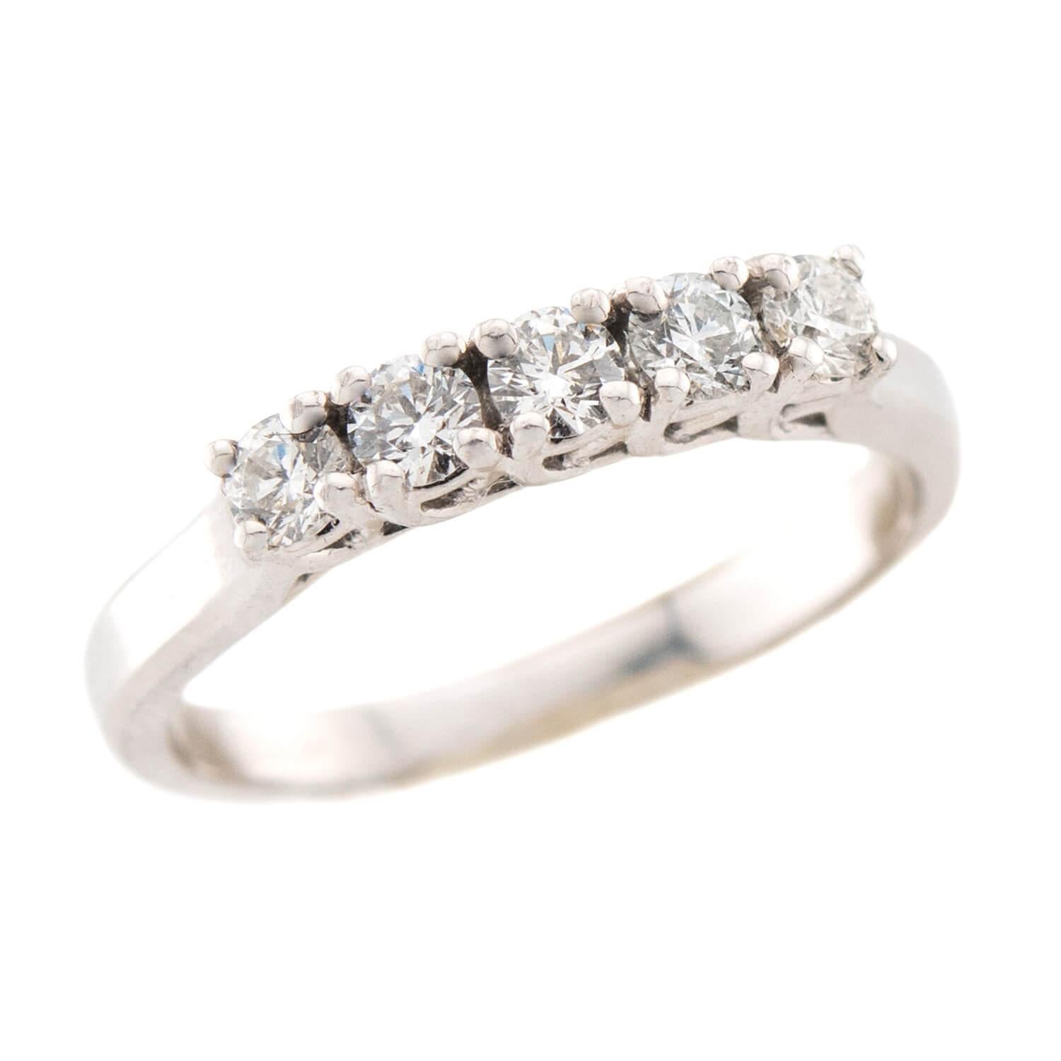 JEFF COOPER Anillo de cinco piedras con diamantes de 18 quilates en venta