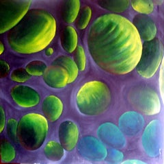 Purple atmosphere with green balls