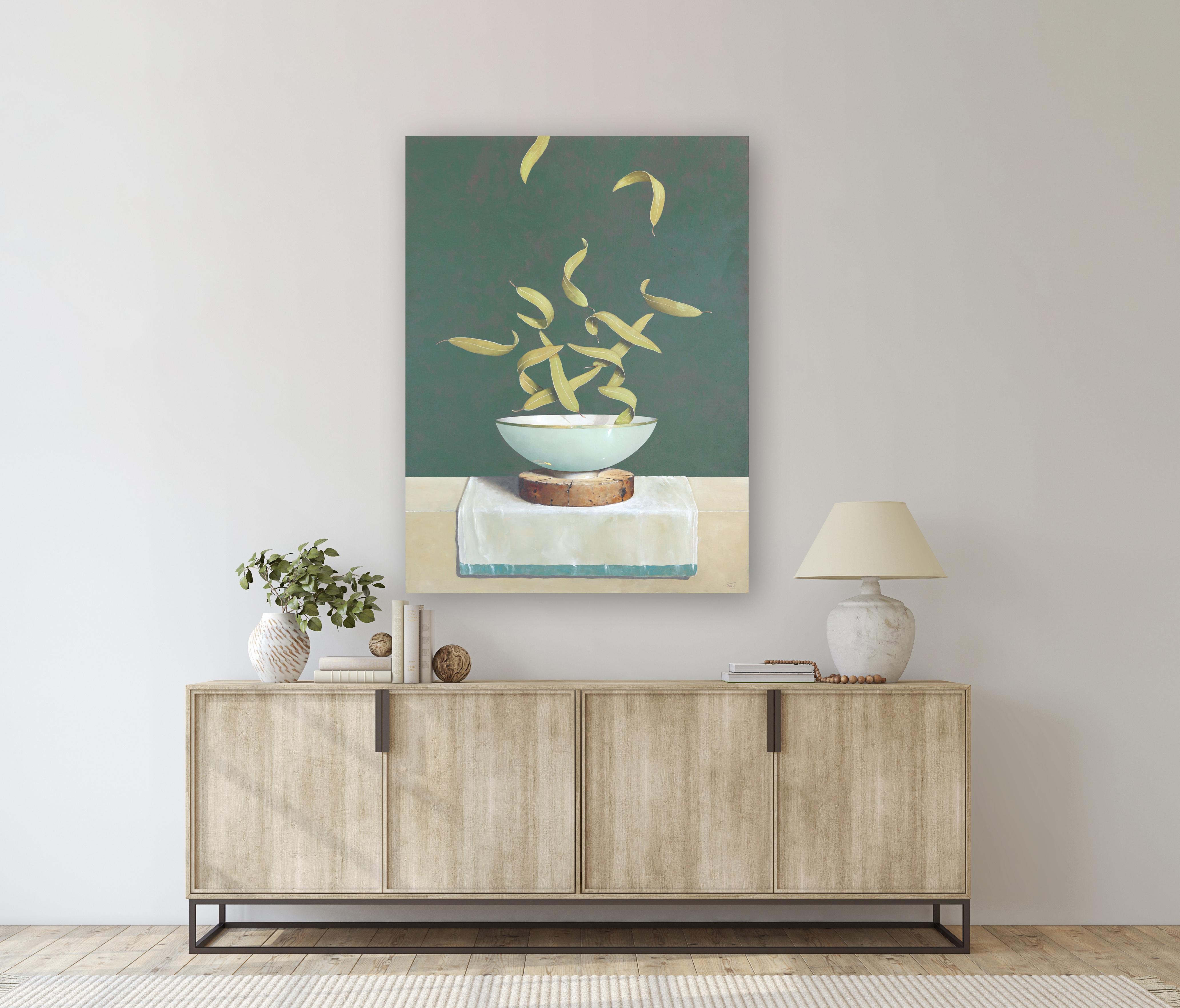 Grüner Wind  -  Contemporary Surrealist Still Life Painting im Angebot 3