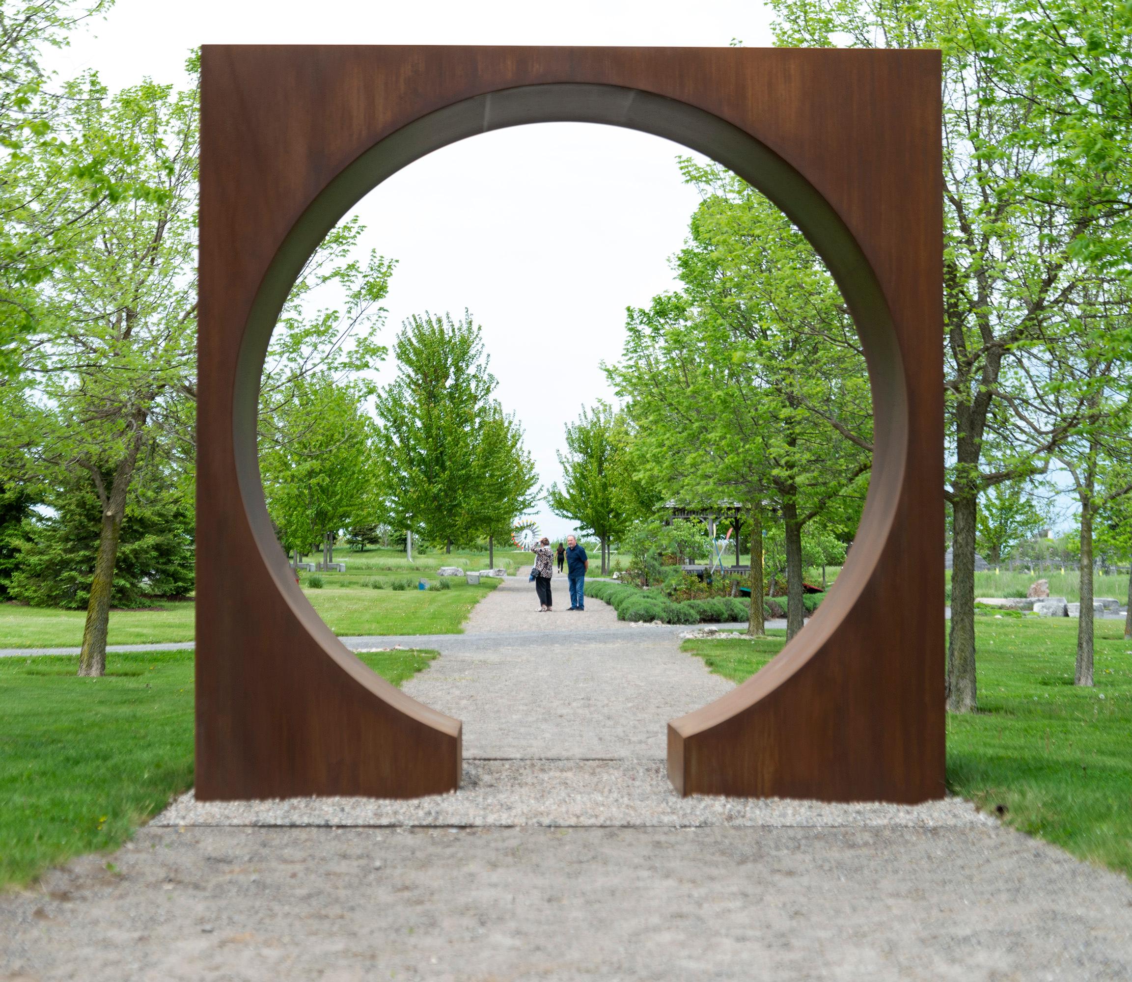 The Portal: World We See - scultura contemporanea, geometrica, astratta, in acciaio in vendita 4