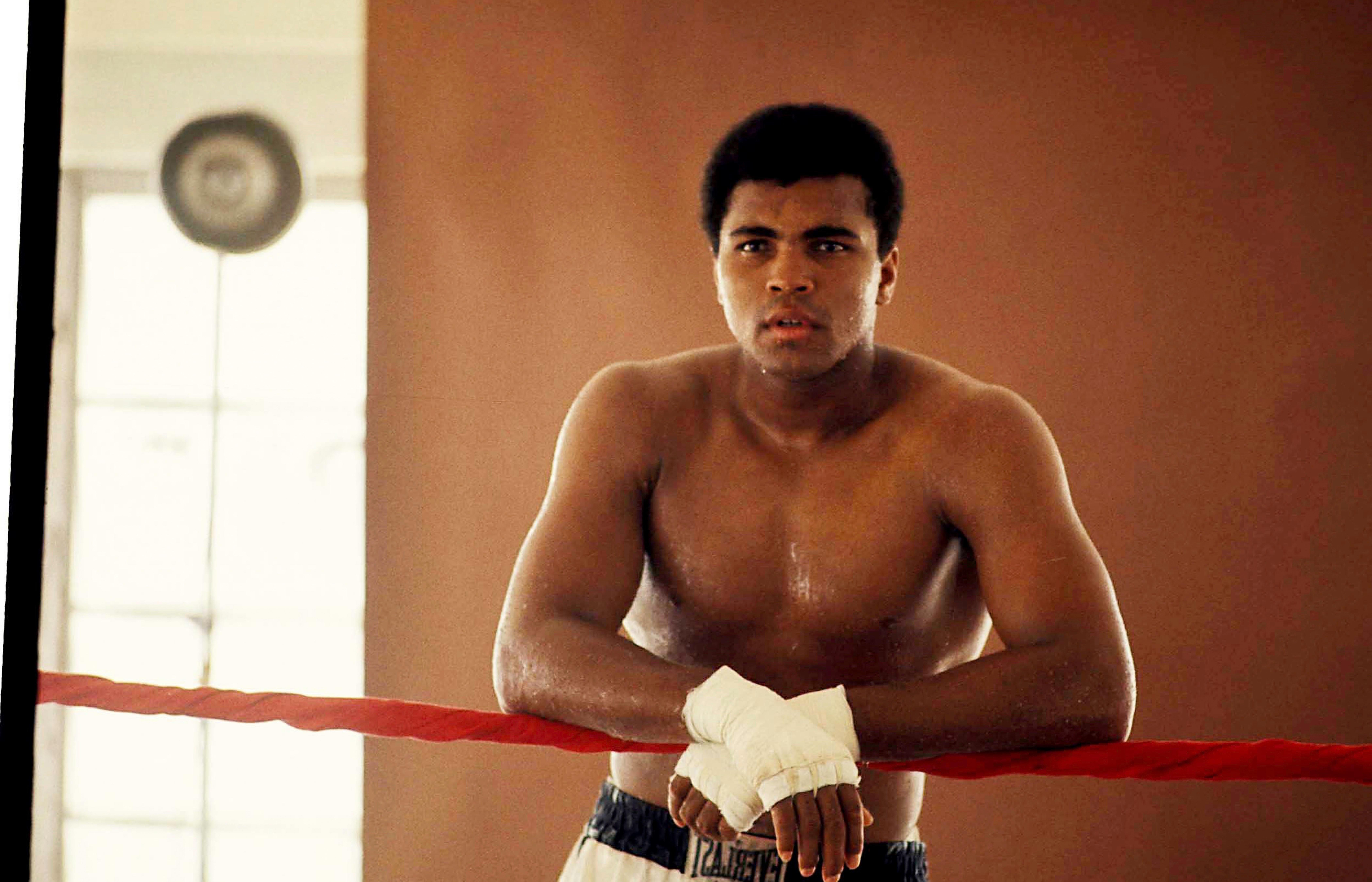 Jeff Joffe Portrait Photograph - Muhammad Ali Training in Florida