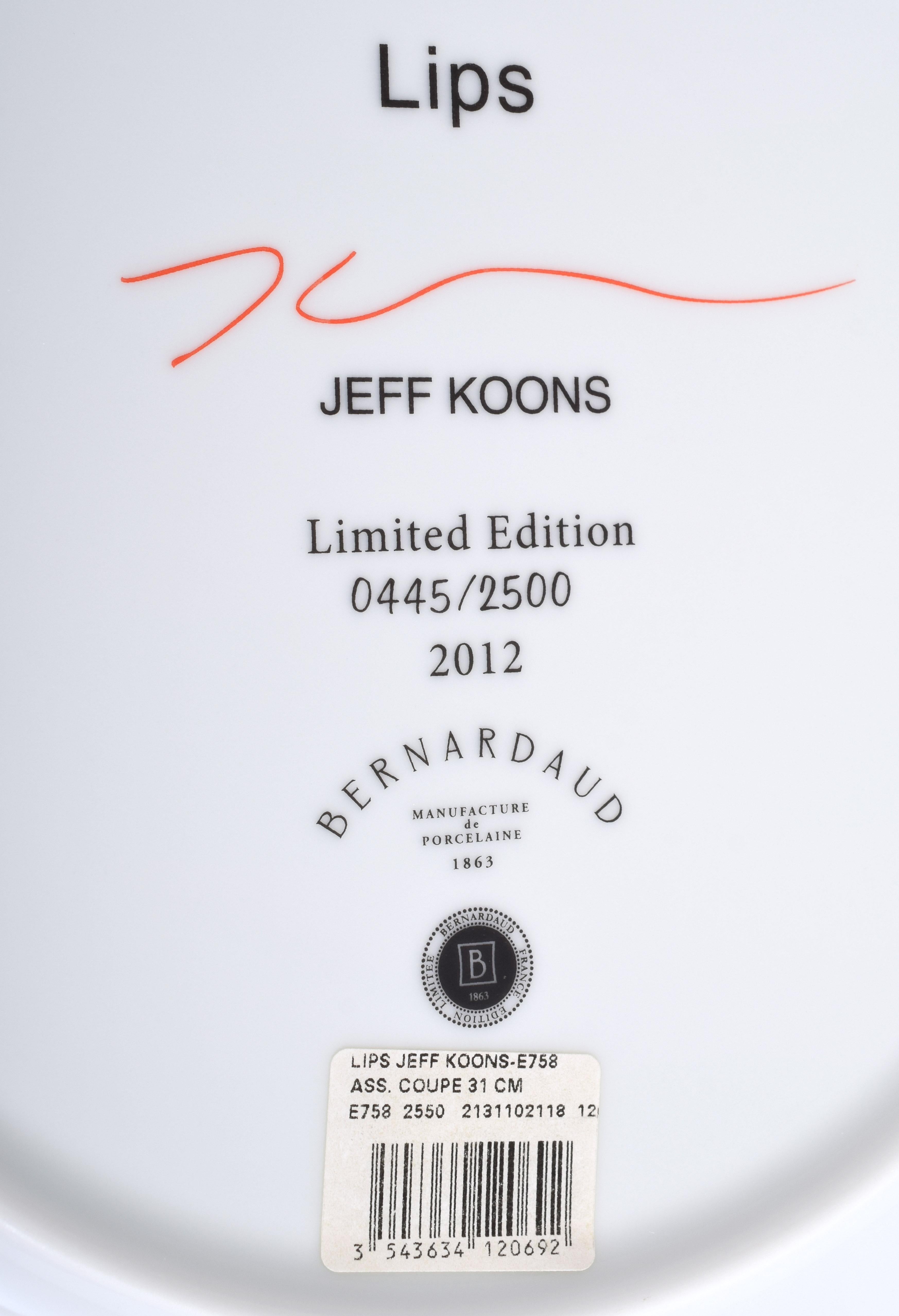 Assiette en porcelaine Jeff Koons Lips Bon état - En vente à Lake Worth Beach, FL