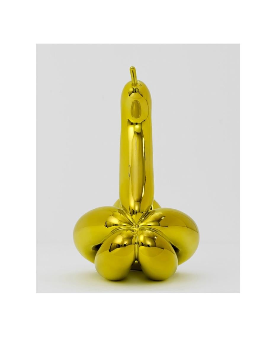 Swan ballon jaune - Contemporain Sculpture par Jeff Koons