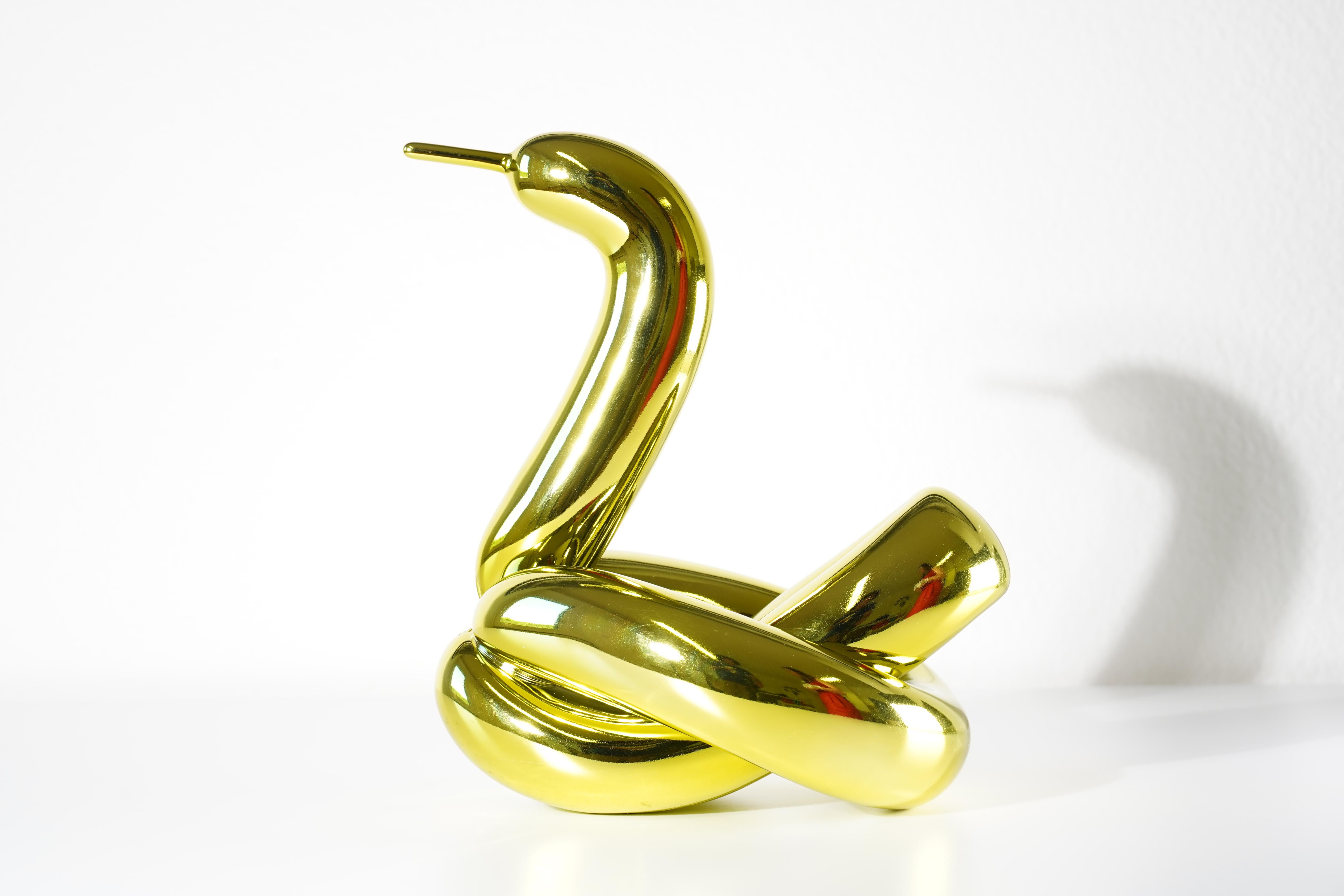 Balloon Swan (Yellow) - Jeff Koons, 21st Century, Contemporary, Porcelain, Sculpture, Decor, Limited Edition

Porcelaine de Limoges avec revêtement chromatique métallisé
Edition de 999
Signé et numéroté
En parfait état, tel qu'acheté chez le