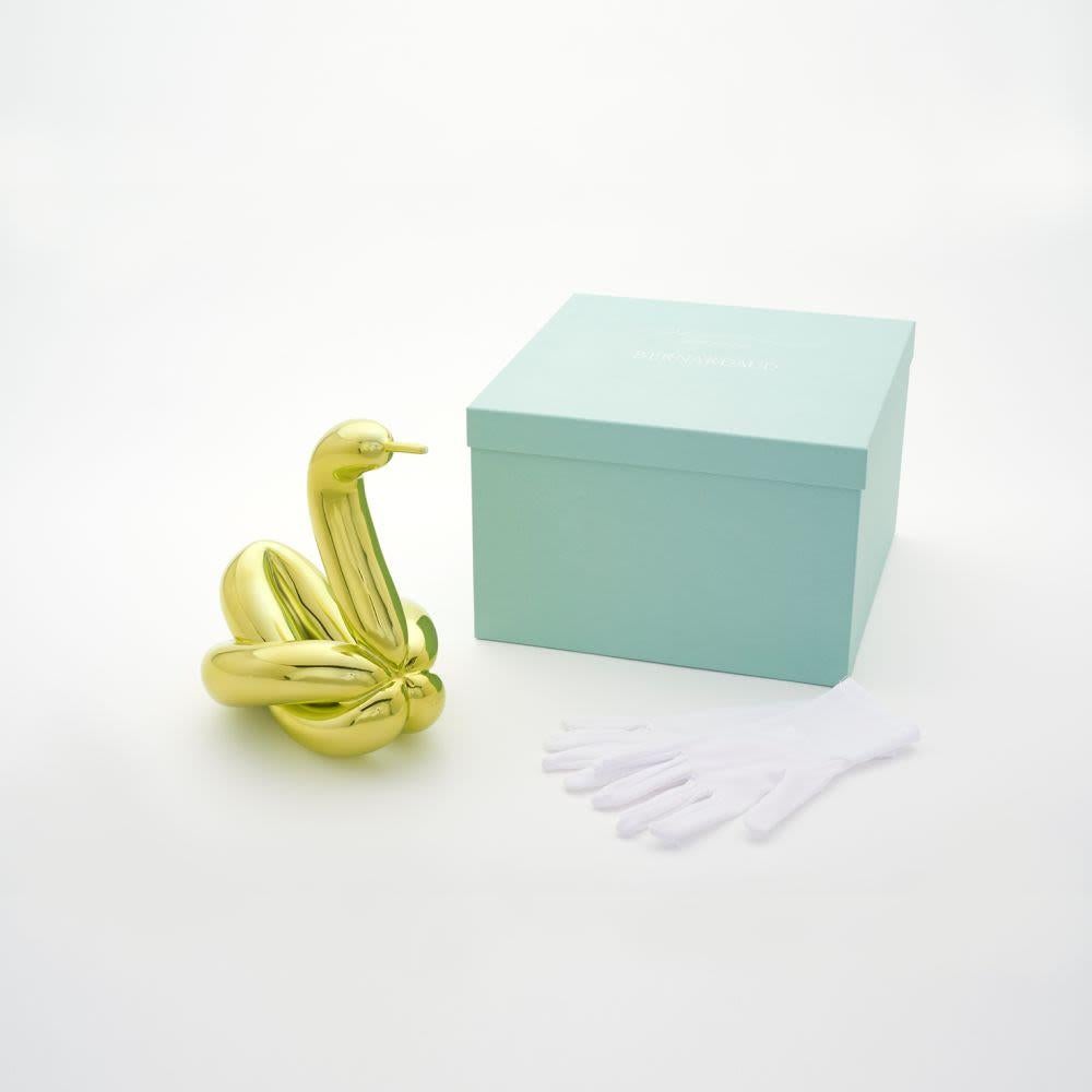Balloon Swan (Yellow) - Jeff Koons, Contemporary, Porcelain, Sculpture, Decor For Sale 6