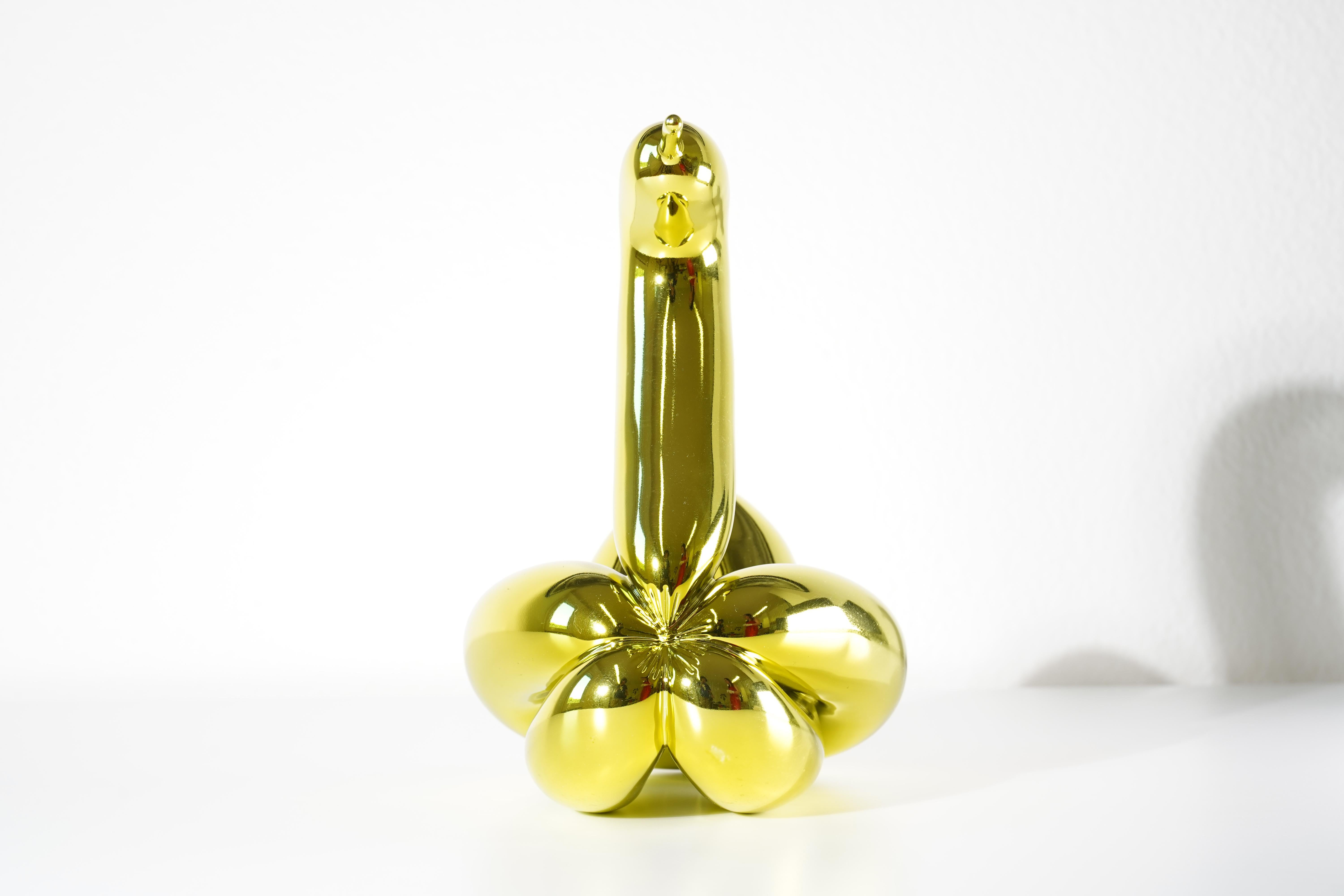 Swan en forme de ballon (jaune) - Jeff Koons, contemporain, porcelaine, sculpture en vente 1