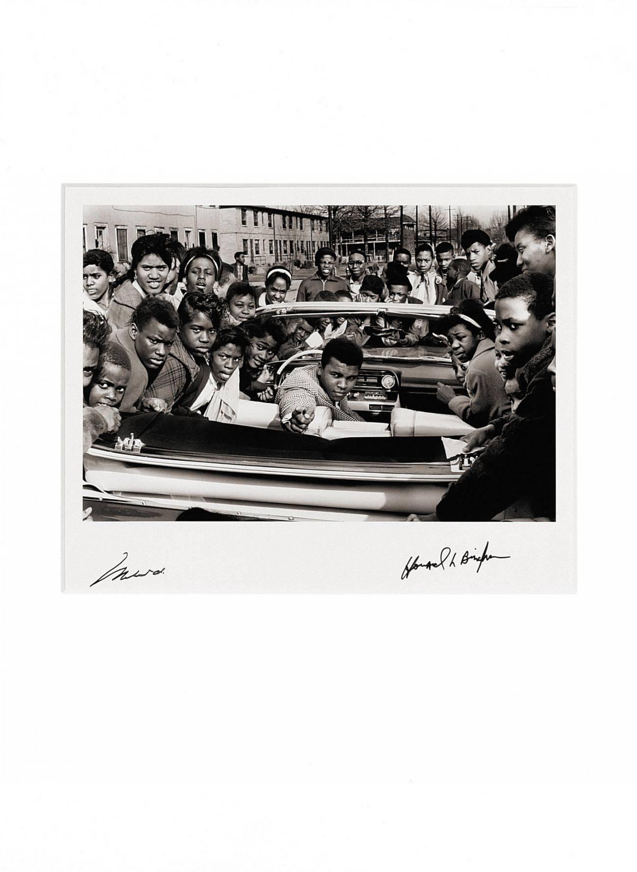 Jeff Koons, GOAT : A Tribute to Muhammad Ali (édition Chaussures), portfolio signé 5