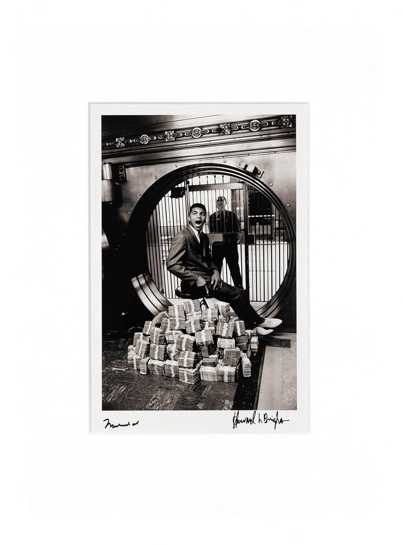 Jeff Koons, GOAT : A Tribute to Muhammad Ali (édition Chaussures), portfolio signé 7