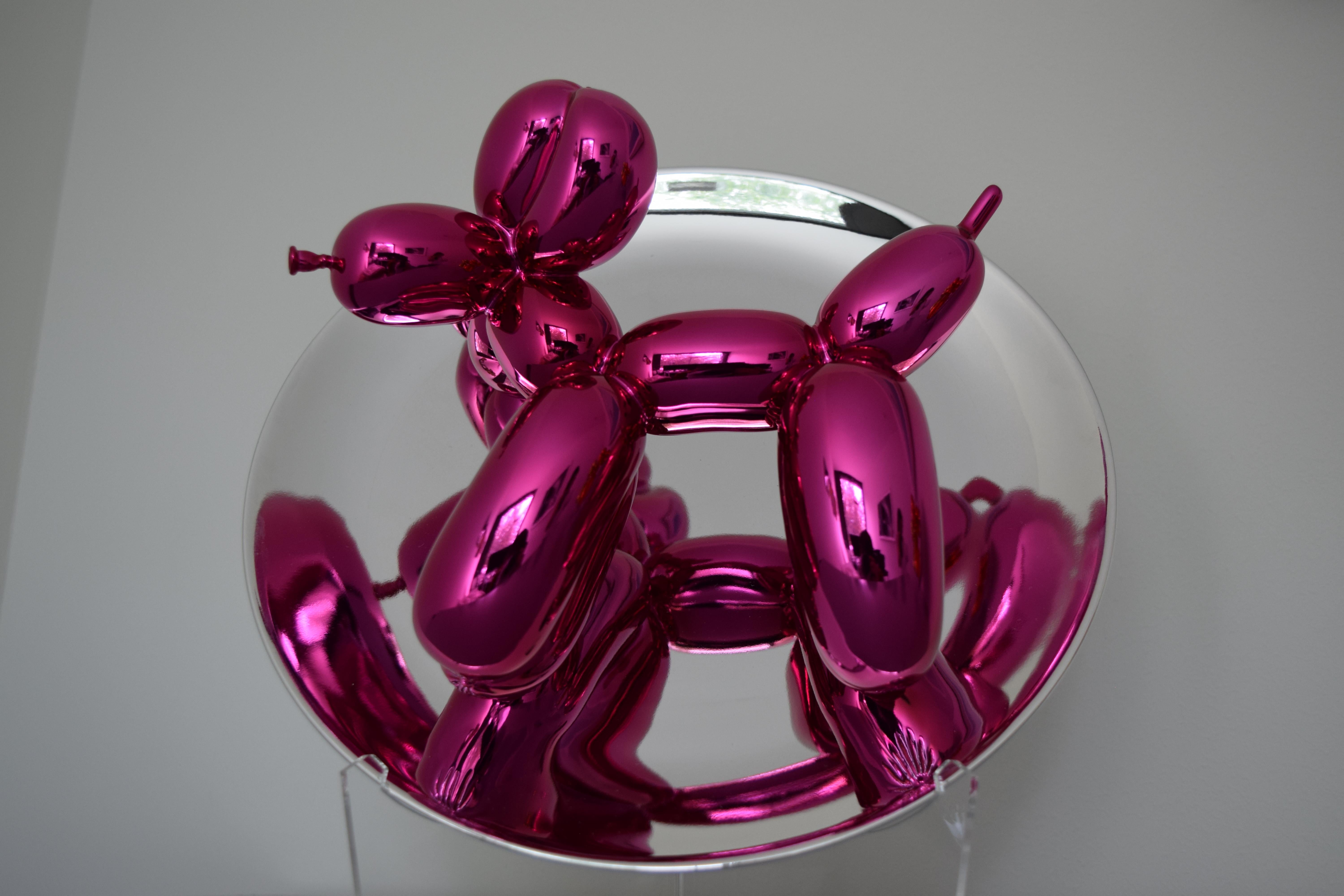 Magenta Balloon Dog Iconic Sculpture by Jeff Koons, Porcelain, Contemporary Art For Sale 6