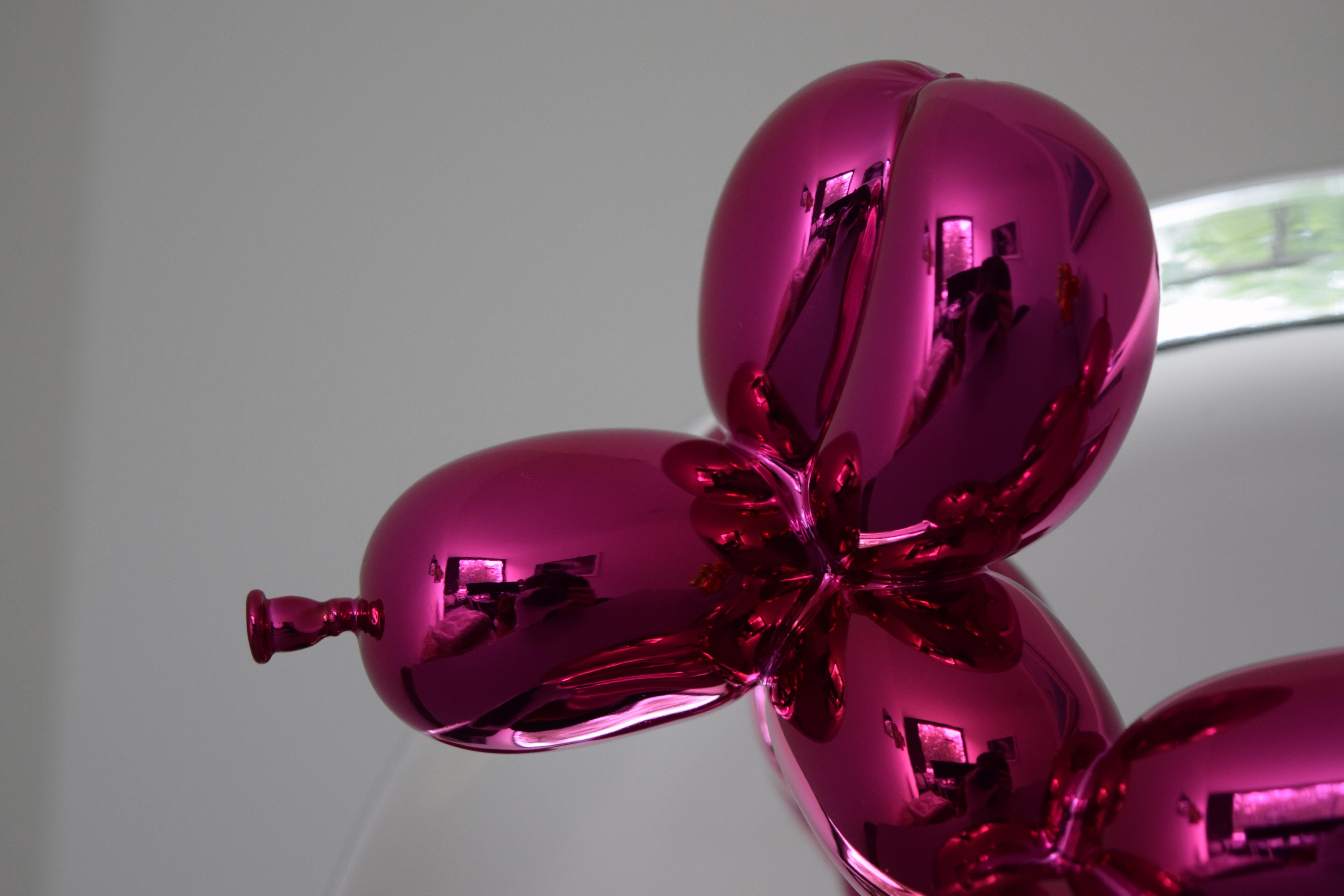 Magenta Balloon Dog Iconic Sculpture by Jeff Koons, Porcelain, Contemporary Art For Sale 7