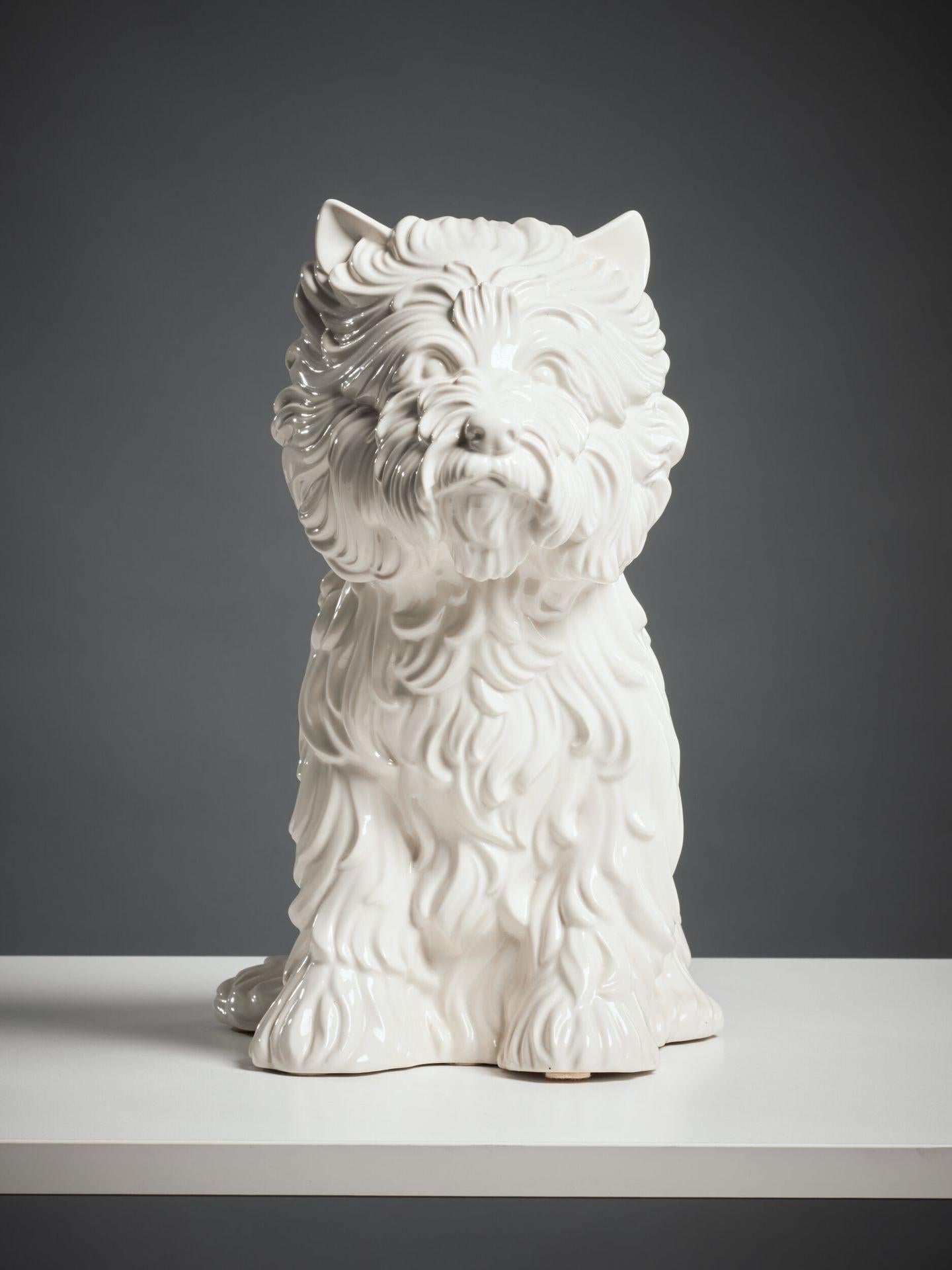 Jeff Koons Figurative Sculpture – Welpe (Vase)