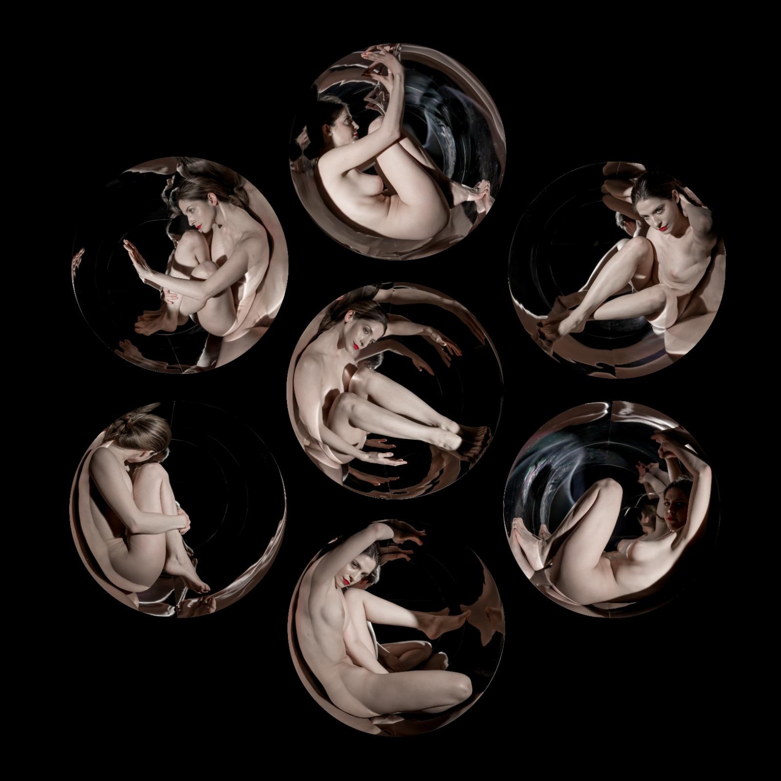 Jeff Robb Figurative Photograph - "Cir1" 3-D Lenticular Black & White figurative nude photo framed, contemporary