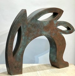 Canto, scultura in rame, rosso, nero, coniglio astratto, Jeffrey Maron, NYC