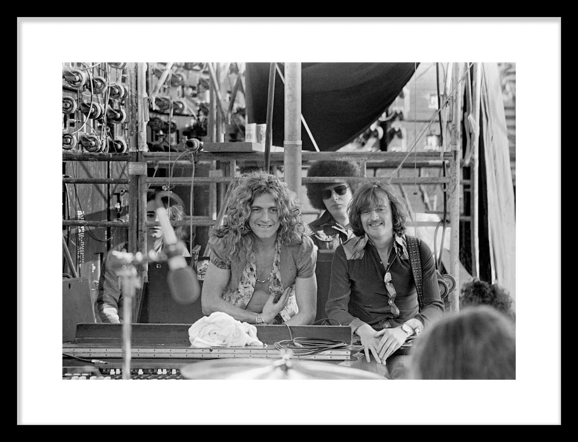 Figurative Photograph Jeffrey Mayer - Led Zeppelin #C6 Backstage