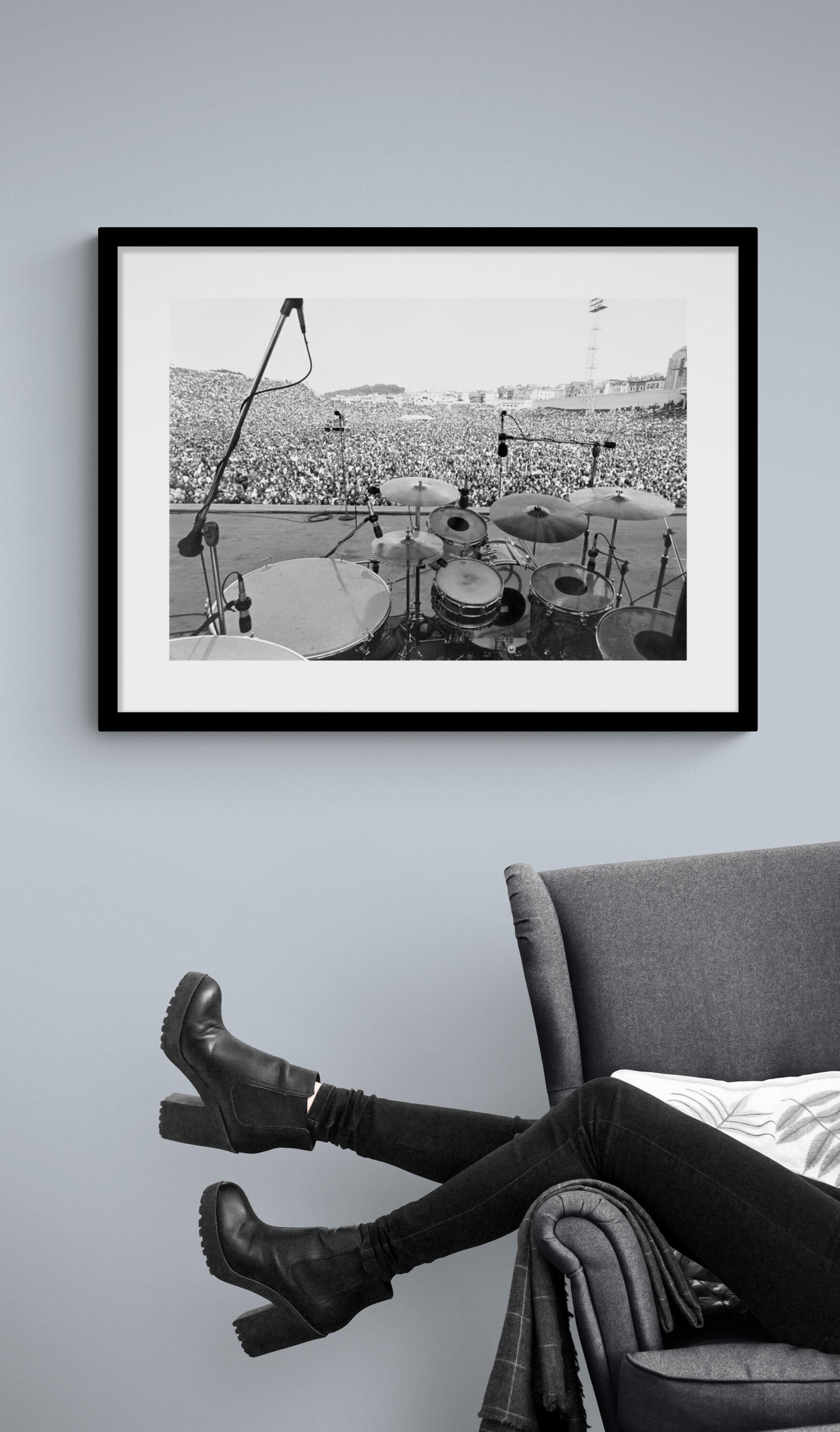 Photo Led Zeppelin #C5 John Bonham Drums at Kezar Stadium Concert - Photograph de Jeffrey Mayer