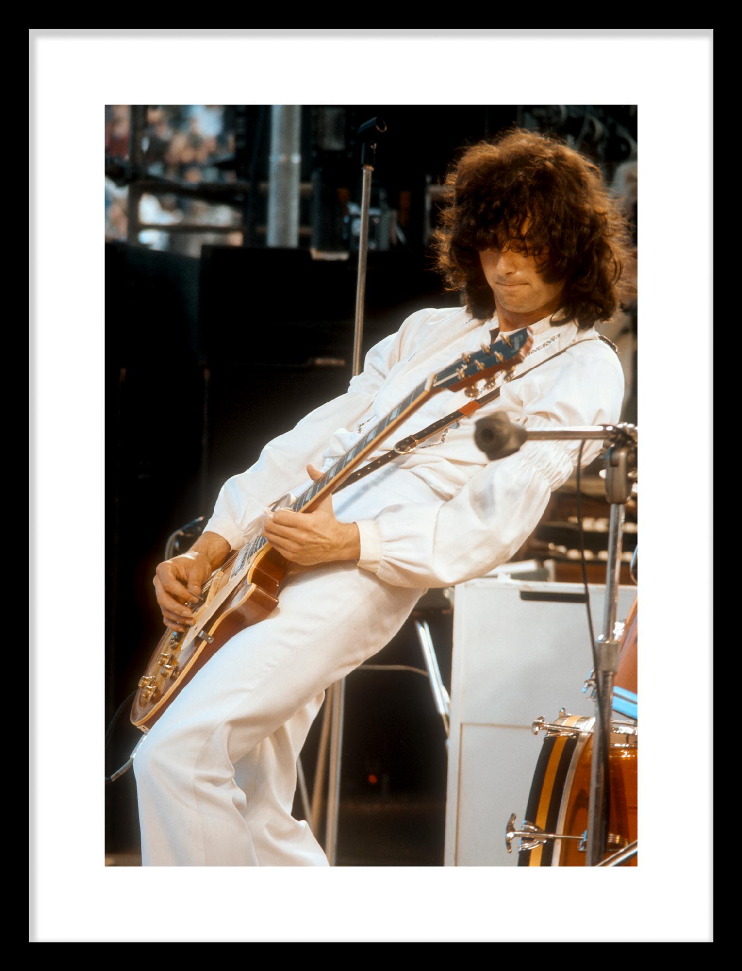 Color Photograph Jeffrey Mayer - Led Zeppelin Photo #C7 Jimmy Page - Photo inédite de Jimmy à San Francisco