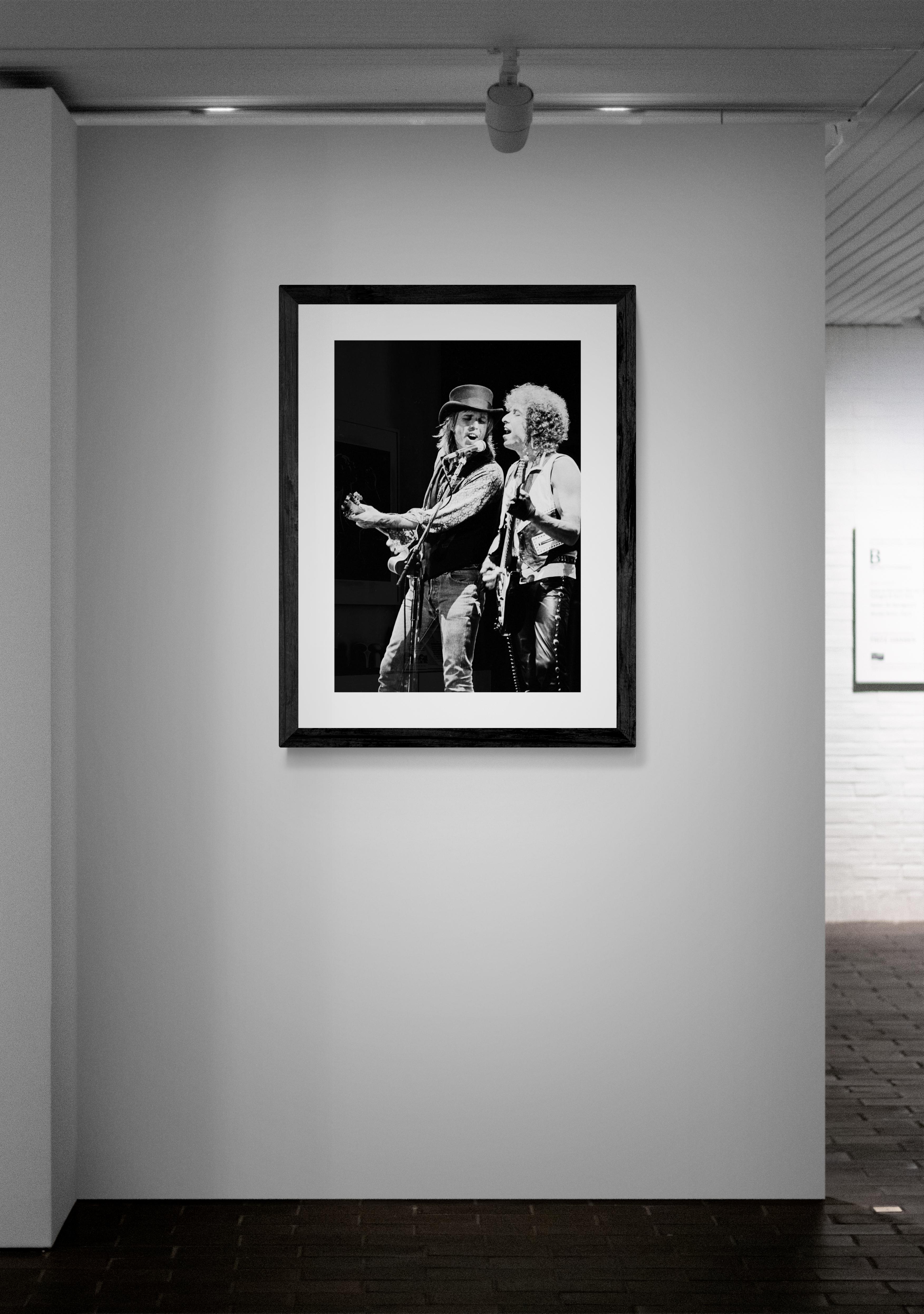 Tom Petty, Bob Dylan, Classic Rock Fotografie Druck von Jeffrey Mayer im Angebot 3