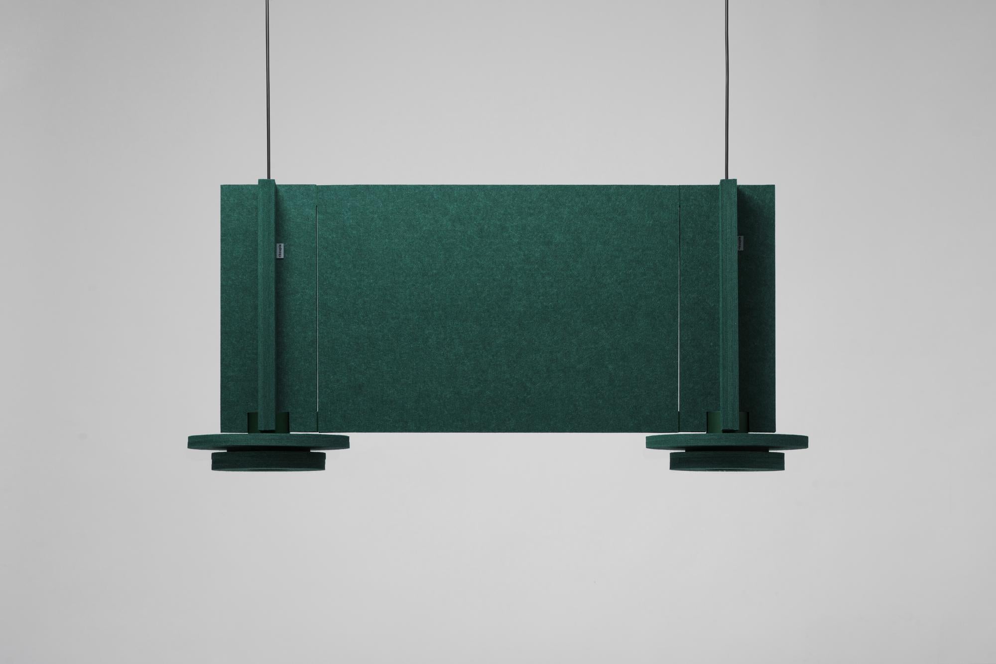 Jeffrey Panel Green Pendant Lamp by +kouple
Dimensions: W 60 x H 41,5 cm.
Materials: Recycled polyester (PET felt) and powder-coated steel.

All our lamps can be wired according to each country. If sold to the USA it will be wired for the USA for