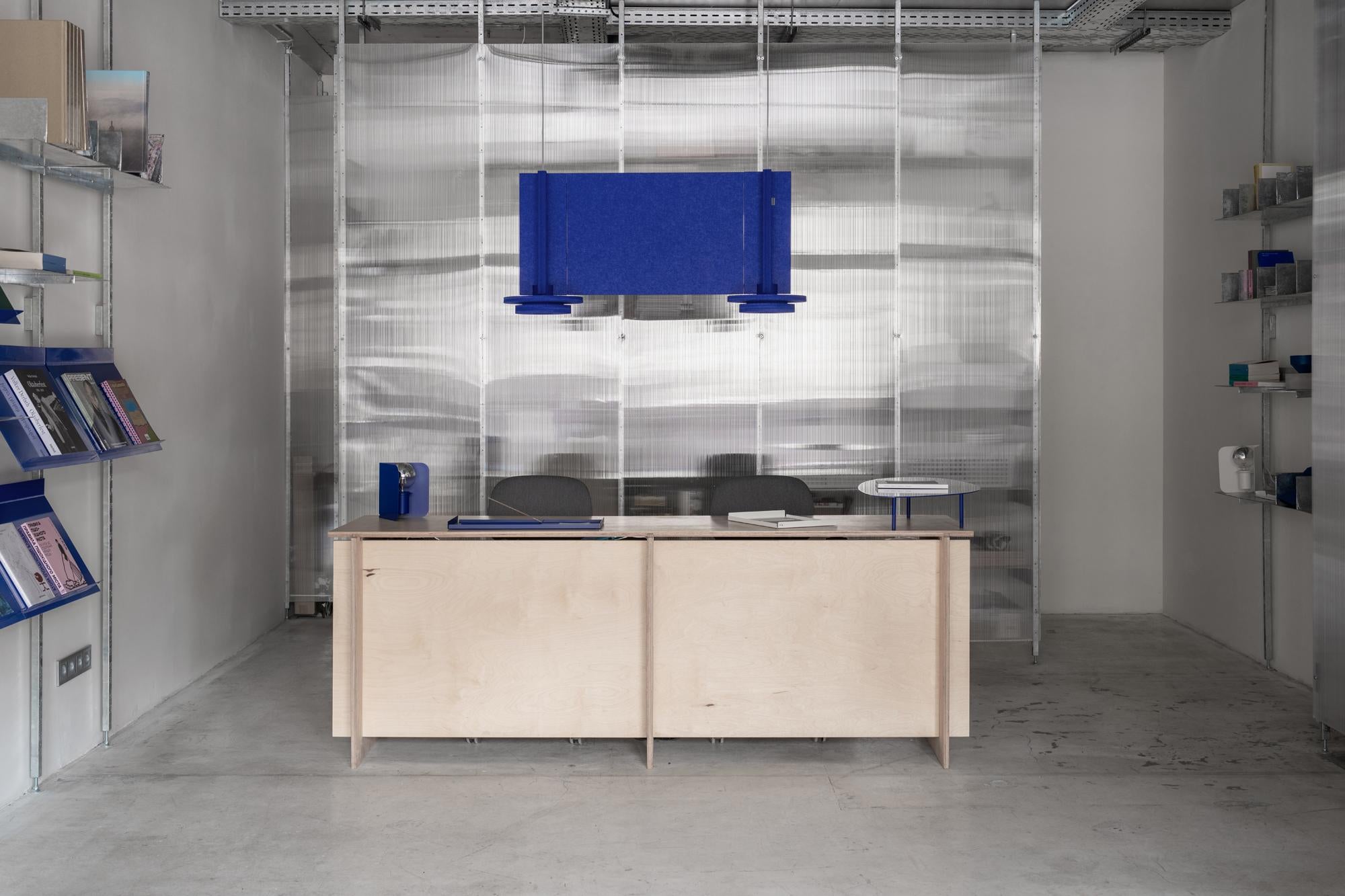 Lampada a sospensione Jeffrey Panel Grey di +kouple in vendita 9