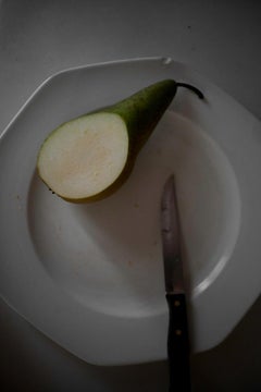 Pear and Knife, Seville