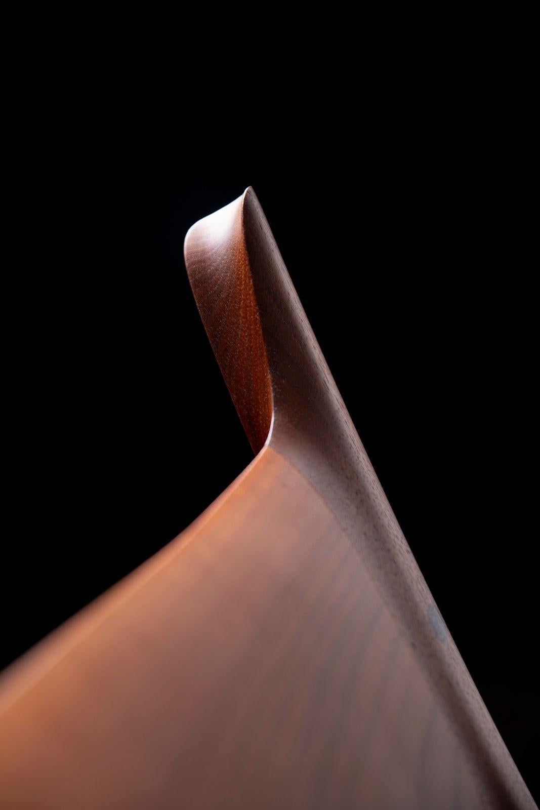 Chaise à bascule en noyer noir de Californie fabriquée à la main par Jeffry Mann Studio A 1985 en vente 8