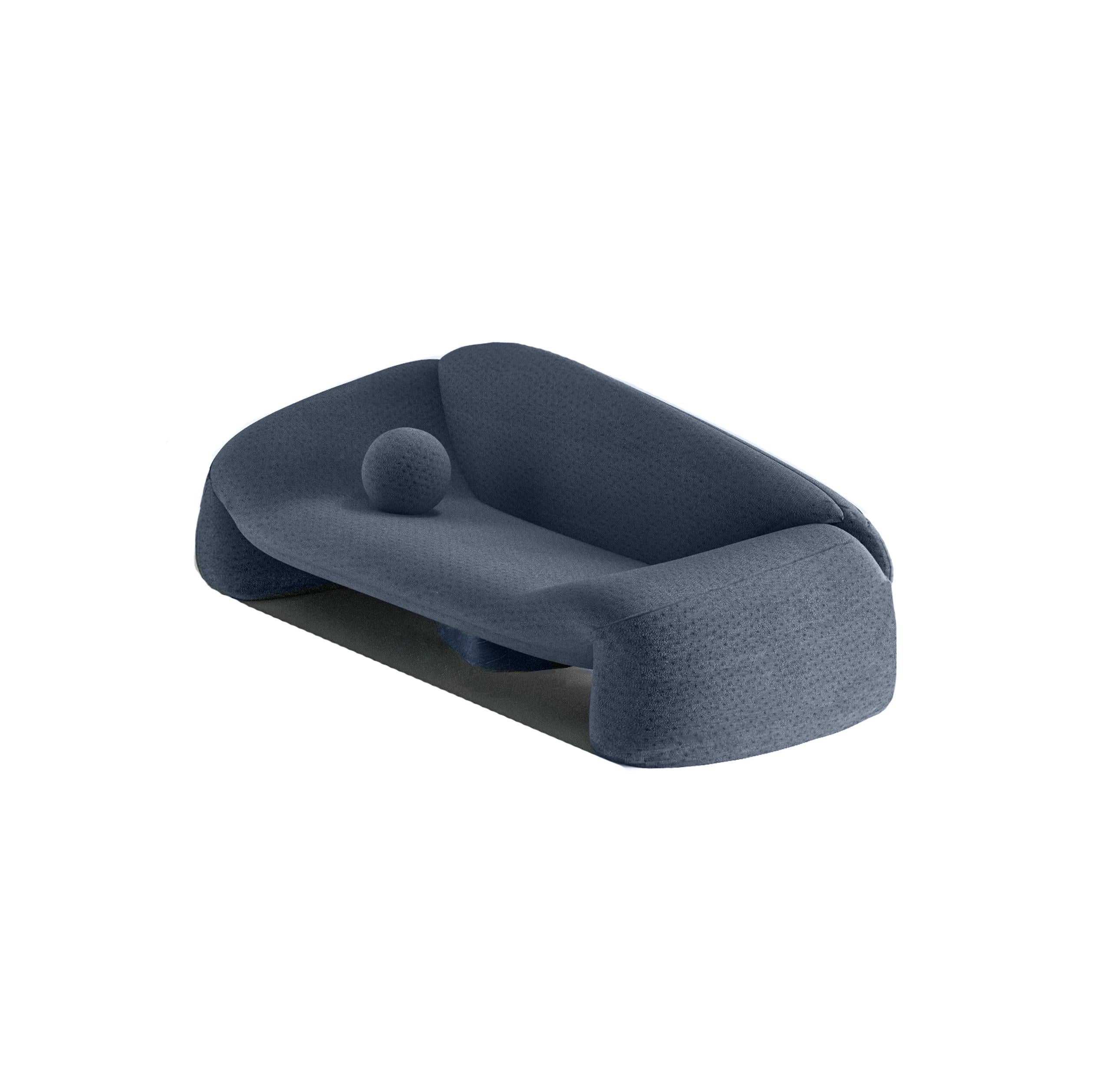 Jell-Sofa aus blauem Stoff von Alter Ego Studio


Abmessungen
B 260 cm 
T 120 cm
H 85 cm

Produktmerkmale

Produktoptionen:

Polsterung:
Erhältlich in allen Alter Ego-Ledern und -Stoffen.
Erhältlich in kundenspezifischem MATERIAL.
