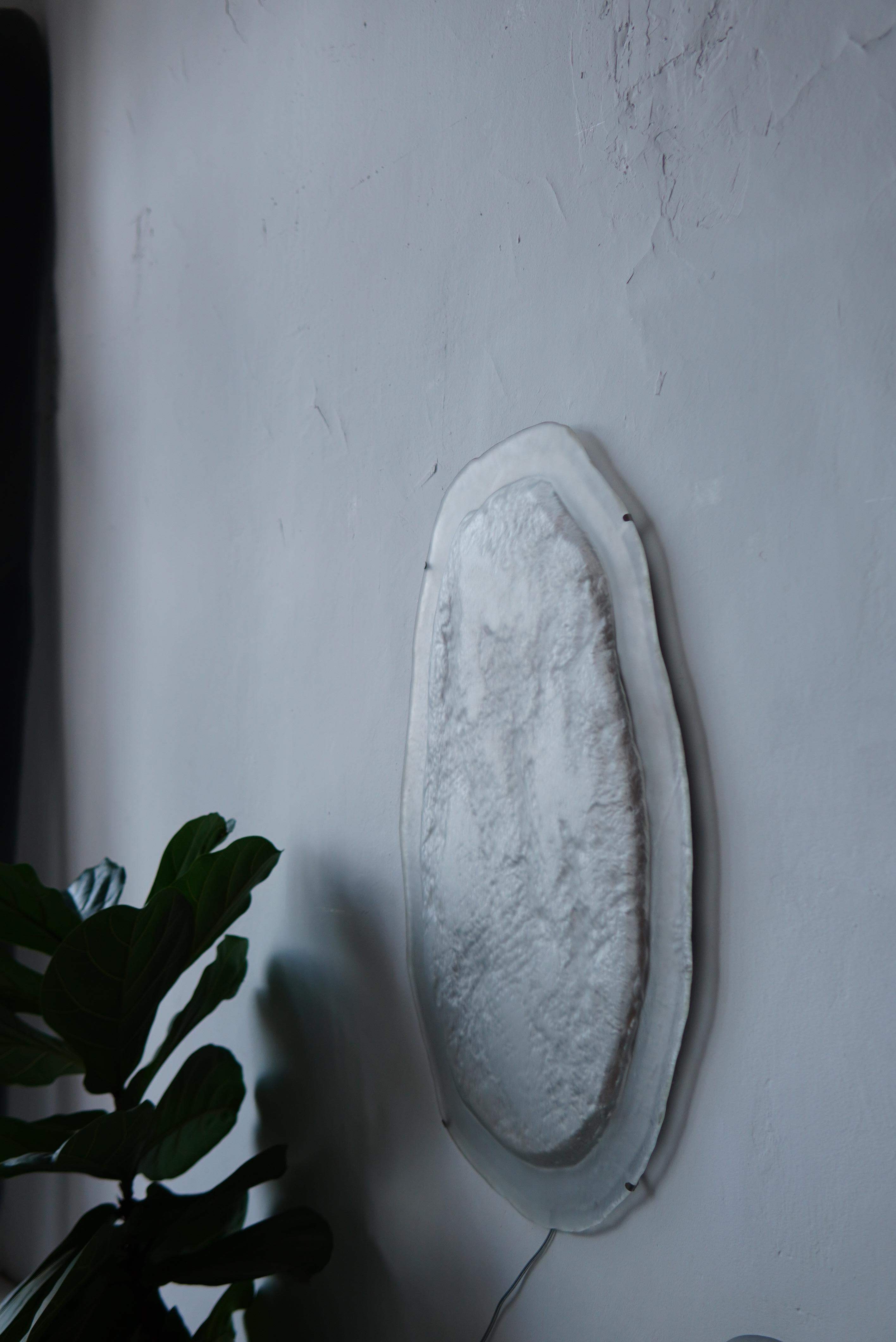 Lámpara de pared Medusa Doble Hija by Fresh Glass
Dimensiones: An 60 x Pr 10 x Al 96 cm.
Materiales: Vidrio, acero inoxidable.
Peso: 37 kg.

Color de la luminaria: Incoloro, gris, verde.
Light: Led 2700/3000К CRI>90. 4000 lm. 50W
Técnica: Vaciado de