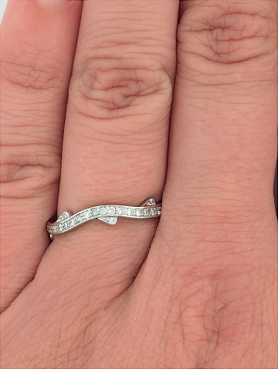 Jemina  Anello con diamante in oro bianco 10K, diamante 0,33 CT, misura 7 In condizioni Nuovo in vendita a Greeneville, TN