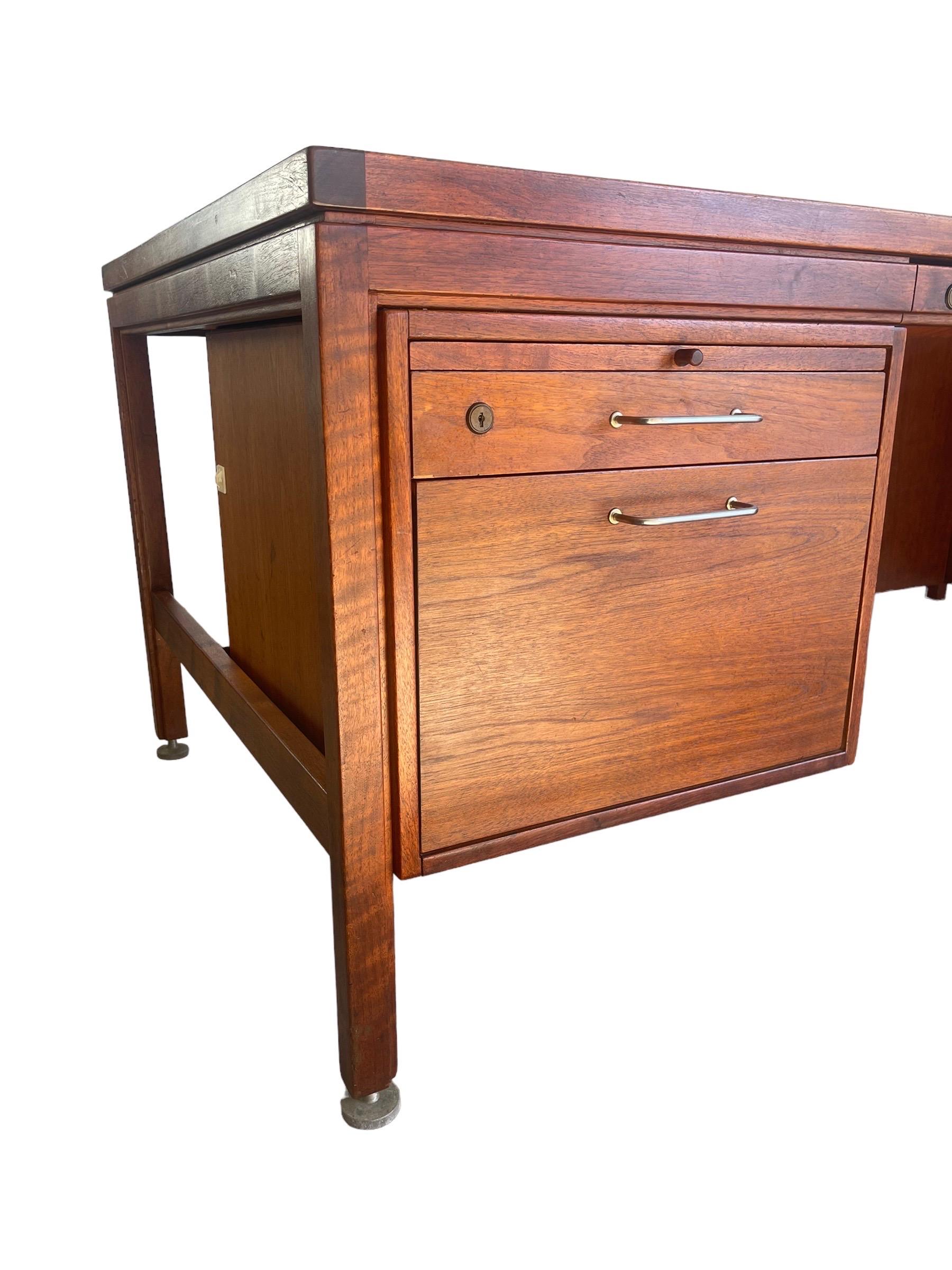 20th Century Jen Risom Executive Desk